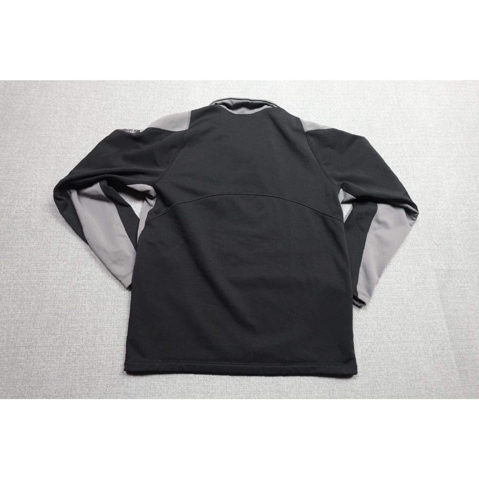 Obermeyer Obermeyer Quarter Zip Pullover Mens M Gray Black Fleece Ski Layer Stetch 1/4 Zip High Neck Casual Size US M / EU 48-50 / 2 - 3 Thumbnail