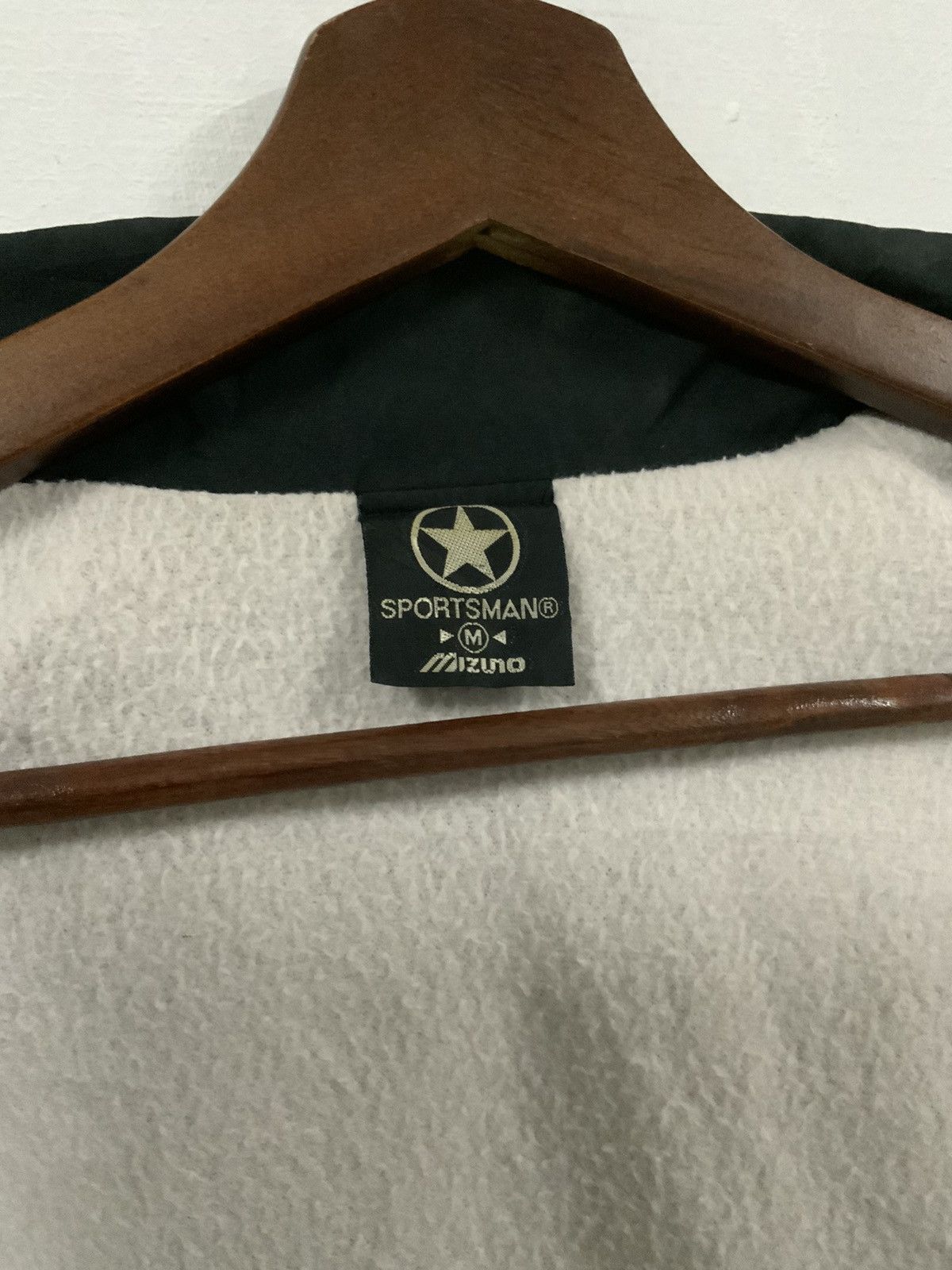 Japanese Brand Vintage Mizuno Sportsman Long Raincoat Size US L / EU 52-54 / 3 - 11 Thumbnail