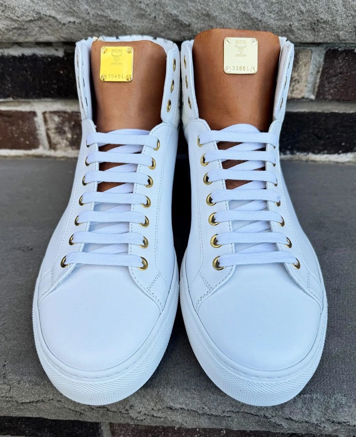 MCM MCM White Leather Hi (Size 44) DS Size US 10 / EU 43 - 6 Thumbnail