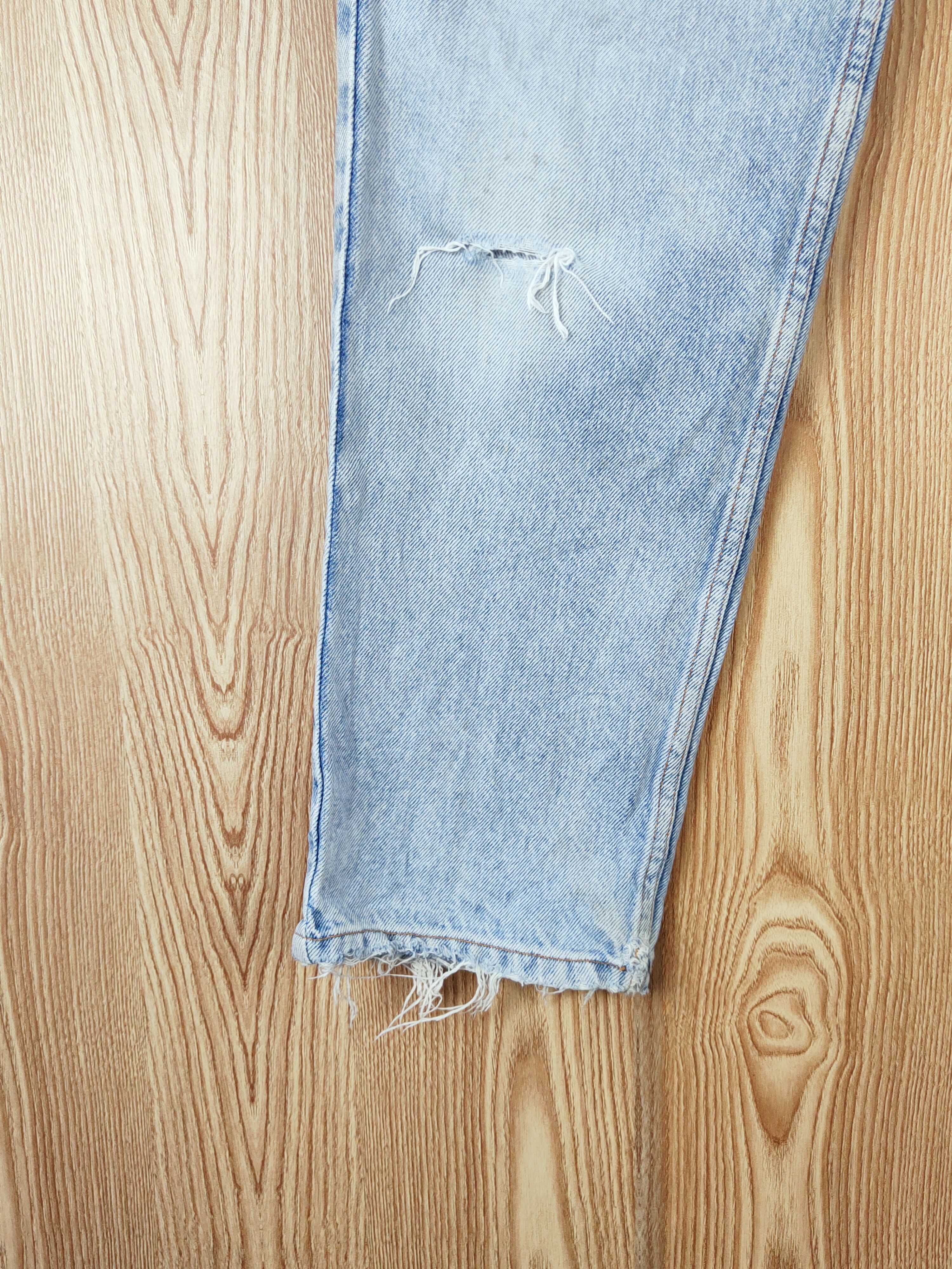 Calvin Klein × Vintage Calvin Klein Blue Faded Distressed Ripped Jeans Size US 31 - 4 Thumbnail