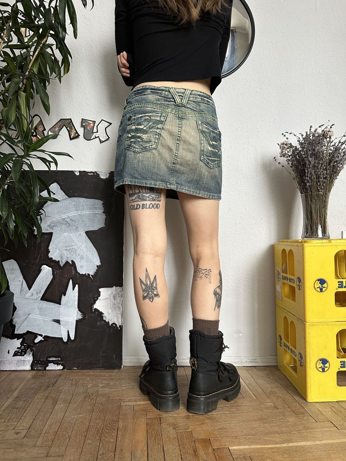 If Six Was Nine × Seditionaries Y2K Mini Skirt Washed Faded Denim Rusty Vintage Zip 00s Size 27" / US 4 / IT 40 - 7 Thumbnail