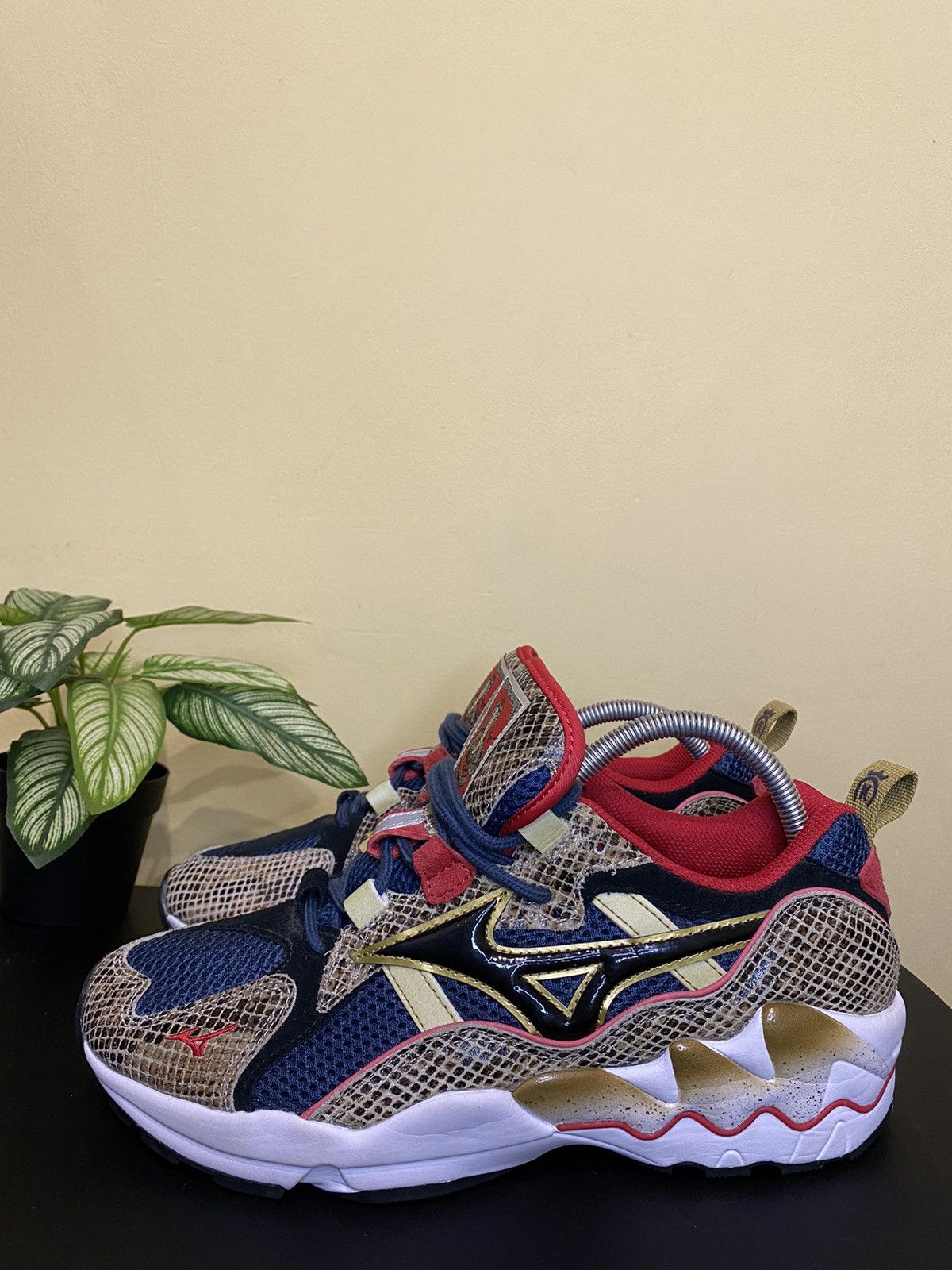 Mizuno Mizuno Wave Rider 1 24 Kilates King Kobra Size US 8.5 / EU 41-42 - 6 Thumbnail