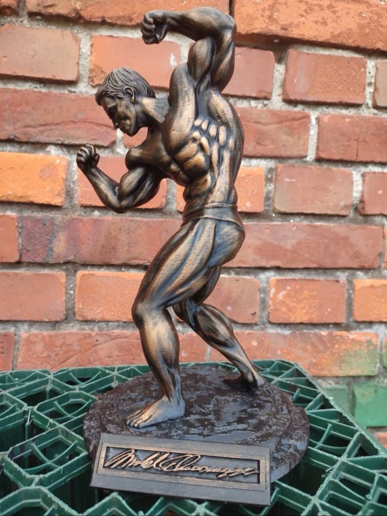 Other Gym statue Arnold Schwarzenegger 34cm Size ONE SIZE - 1 Thumbnail