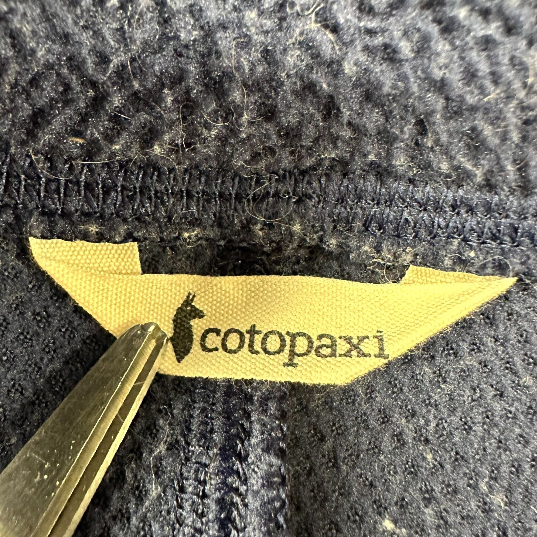 Cotopaxi Cotopaxi Pullover 2XL Men Sweatshirt Fleece Beige Brown 1/2 Zip Mock Neck Outdoor Hiking Size US XXL / EU 58 / 5 - 5 Thumbnail