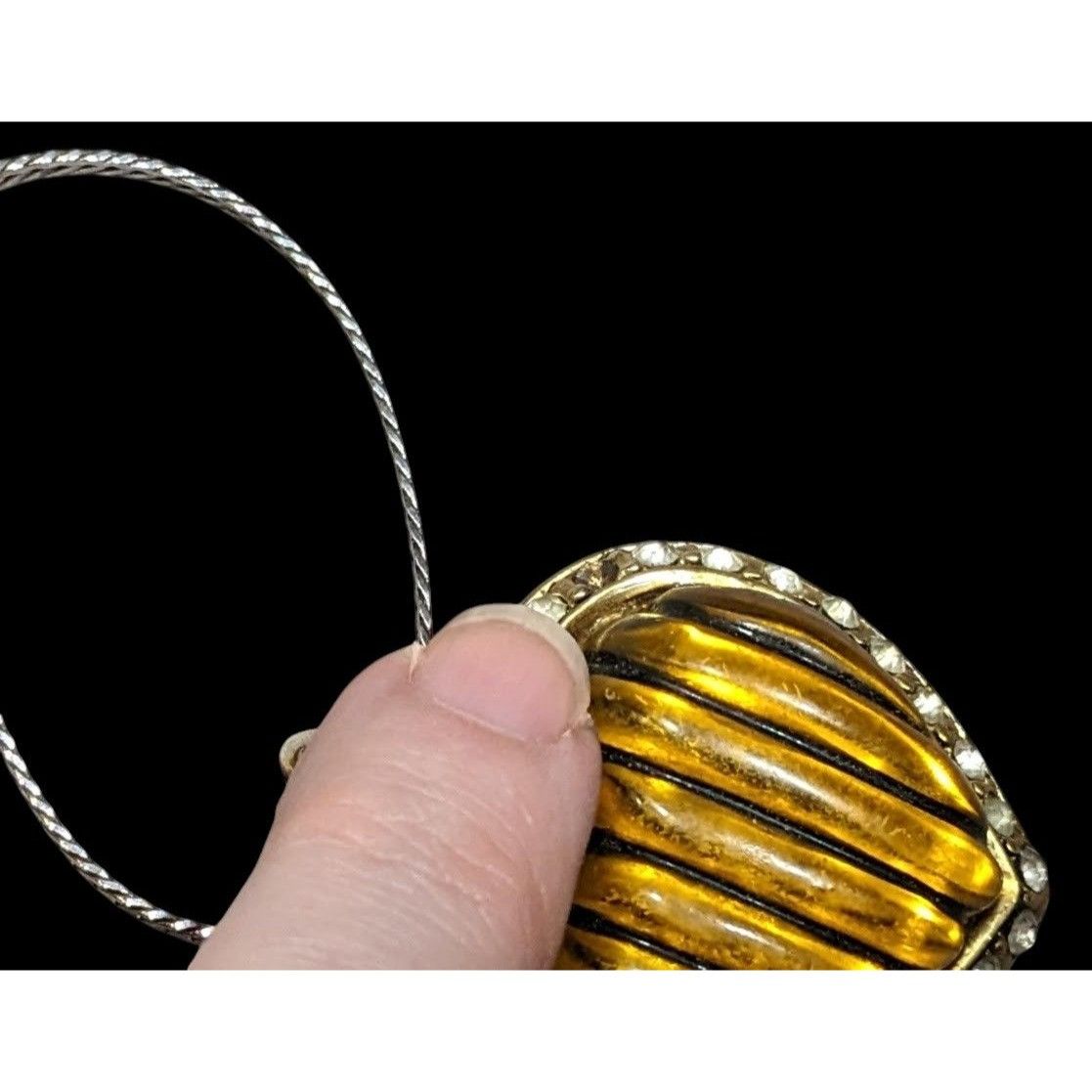 Other Vintage Coquette Honey Lucite Heart Pendant Necklace Size ONE SIZE - 5 Thumbnail