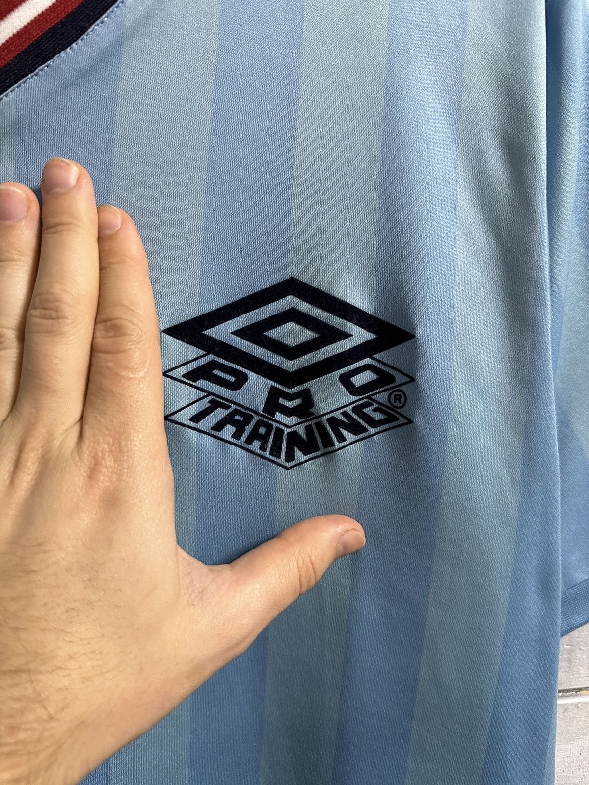 Umbro Rare Vintage T-Shirt Umbro Pro Training. Size US XL / EU 56 / 4 - 2 Thumbnail