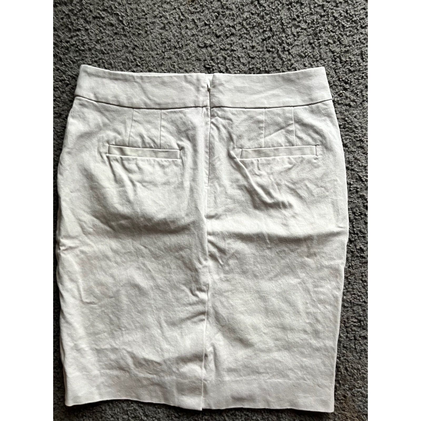 Banana Republic Banana Republic Beige Business Formal Stretch A-Line Skirt Size 6 Petite Size 28" / US 6 / IT 42 - 2 Thumbnail