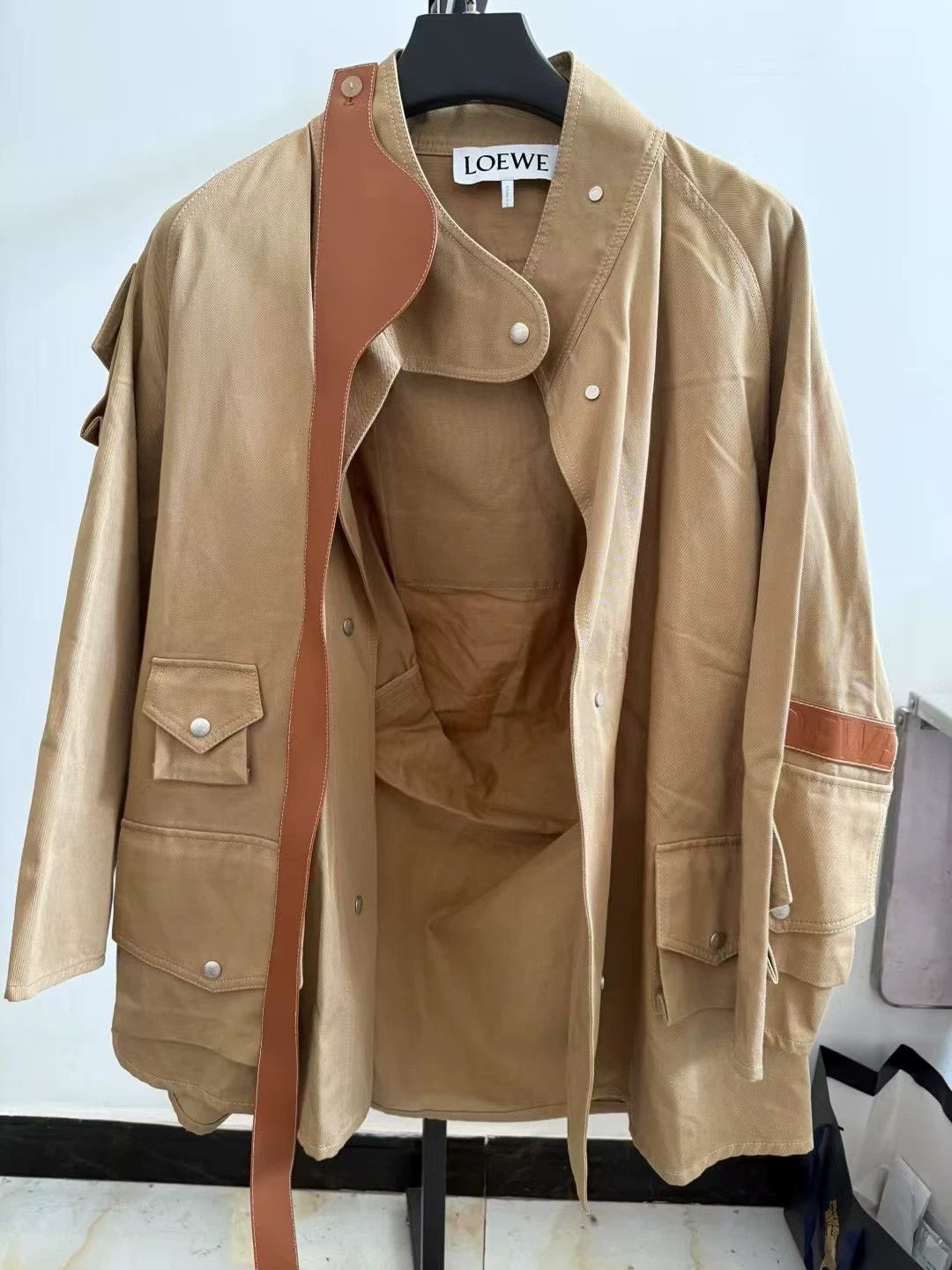 Loewe LOEWE Khaki Trench Coat - New w/ Tags - XS Size XS / US 0-2 / IT 36-38 - 1 Thumbnail