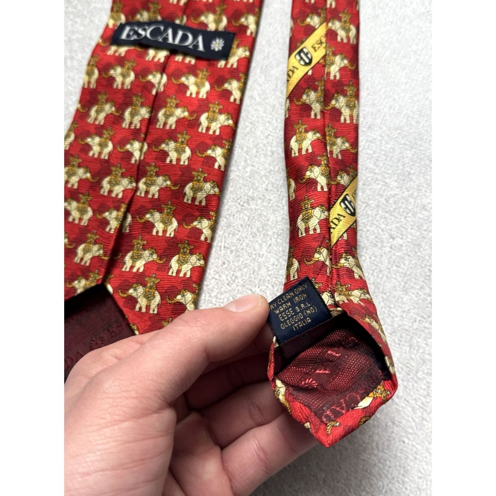 Escada VINTAGE Escada 100% Silk Monogram Elephants Logo Red Cravat Ties Men Size ONE SIZE - 6 Thumbnail