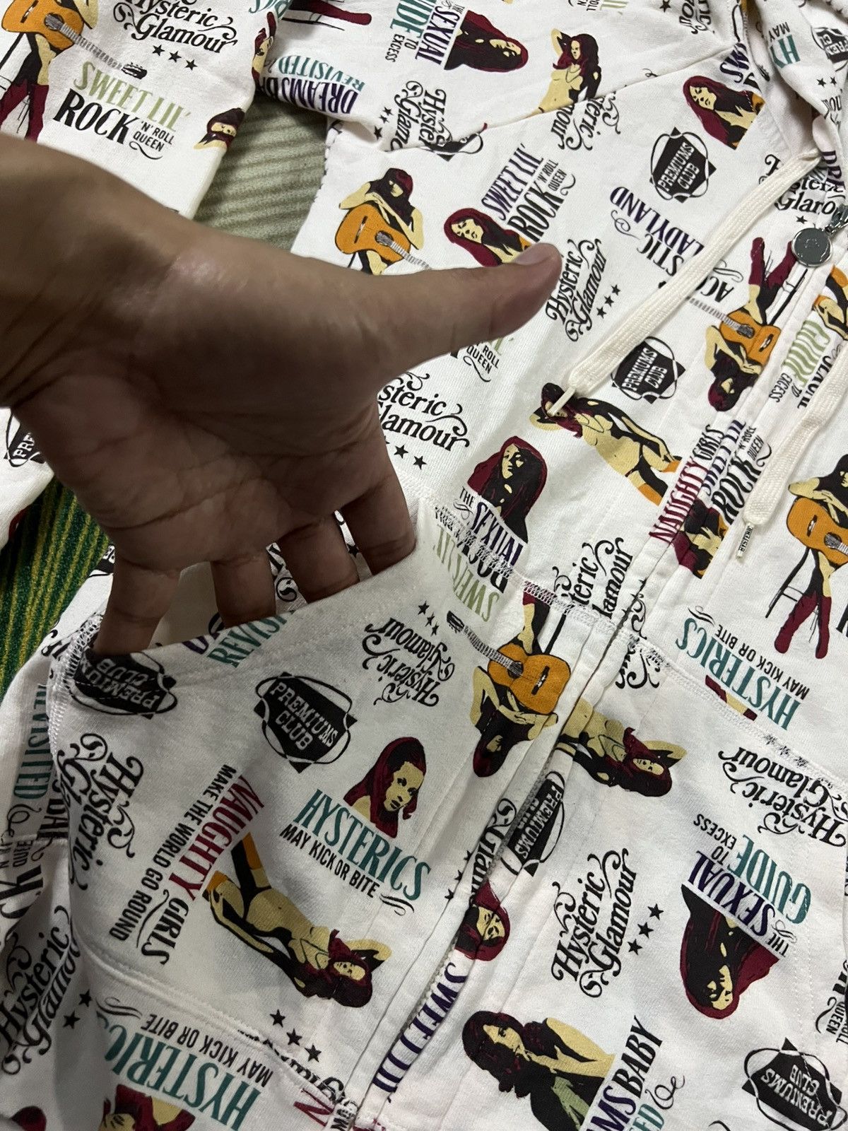 Hysteric Glamour 💥Rare Hysteric Glamour Full Print Hoodie Very Rare Size US S / EU 44-46 / 1 - 9 Thumbnail