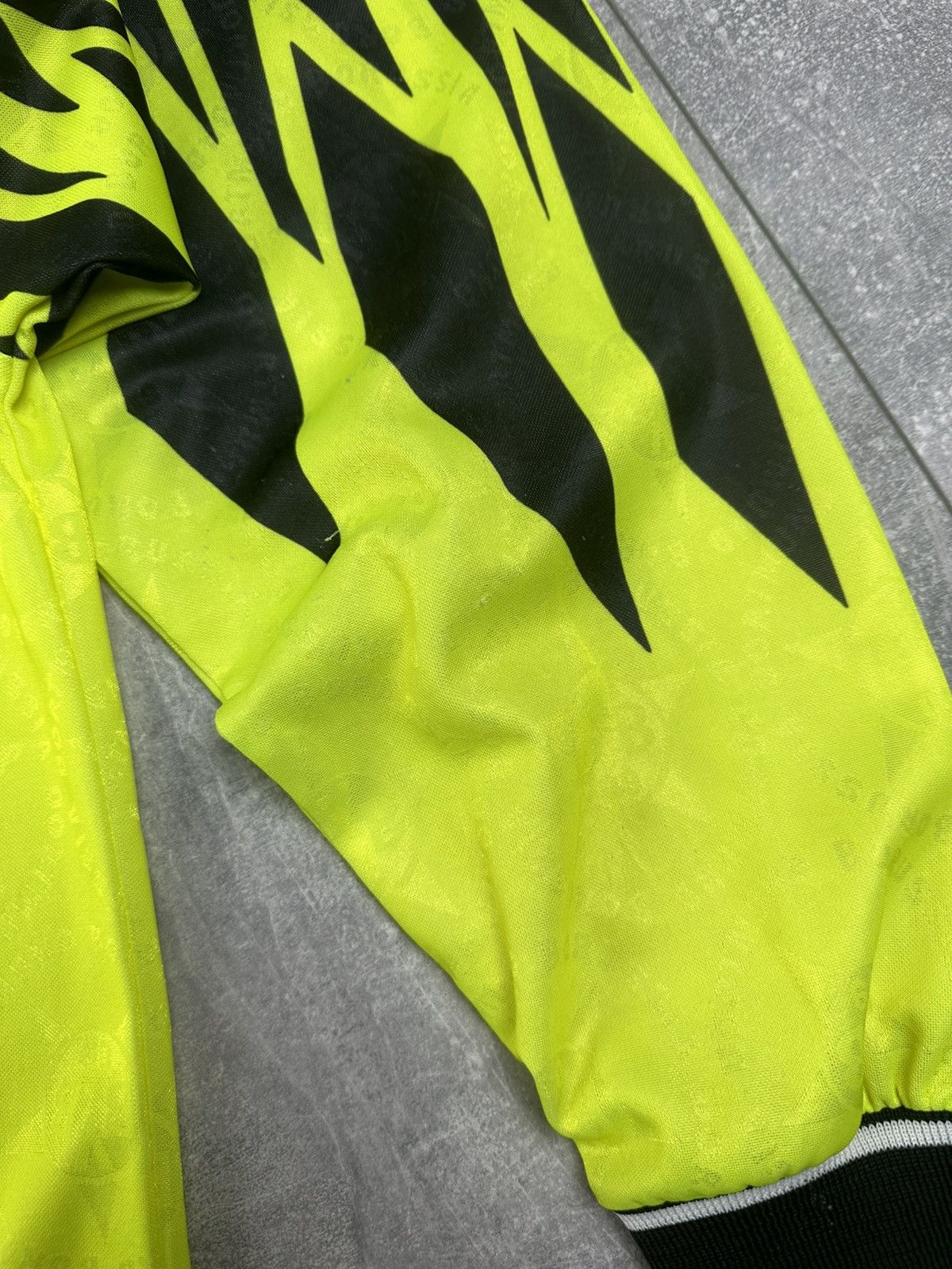 Nike Nike Borussia Dortmund 1994/95 Home Soccer Football Jersey Size US S / EU 44-46 / 1 - 11 Thumbnail