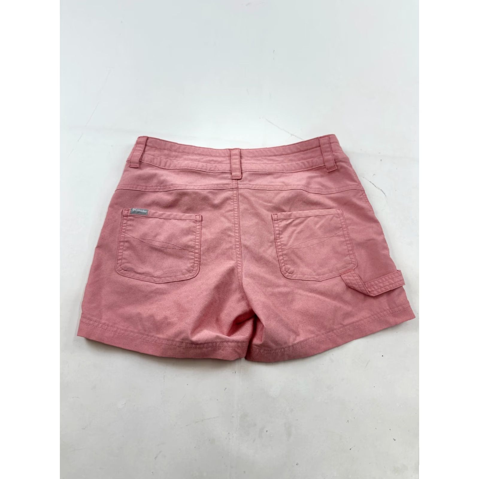 Vintage Columbia Shorts Womens 5 Pink Bermuda Lightweight Hiking High Waisted Pockets Size 27" / US 4 / IT 40 - 2 Thumbnail