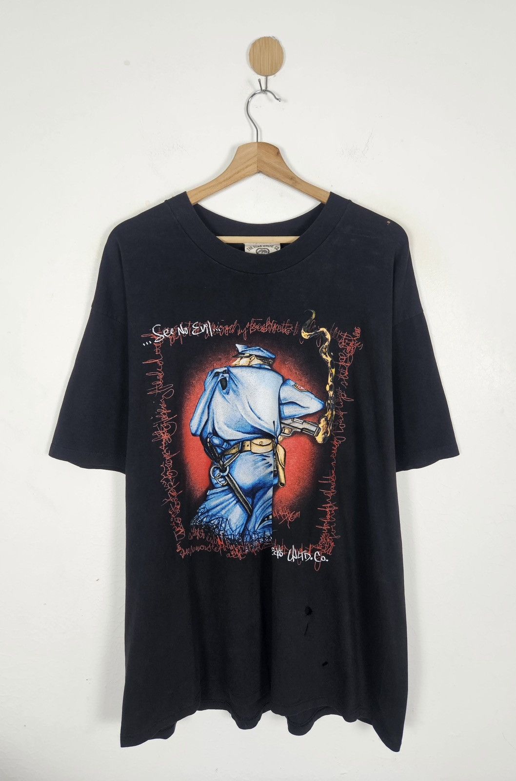 Vintage Y2K ECKO unlimited See No Evil graphic shirt