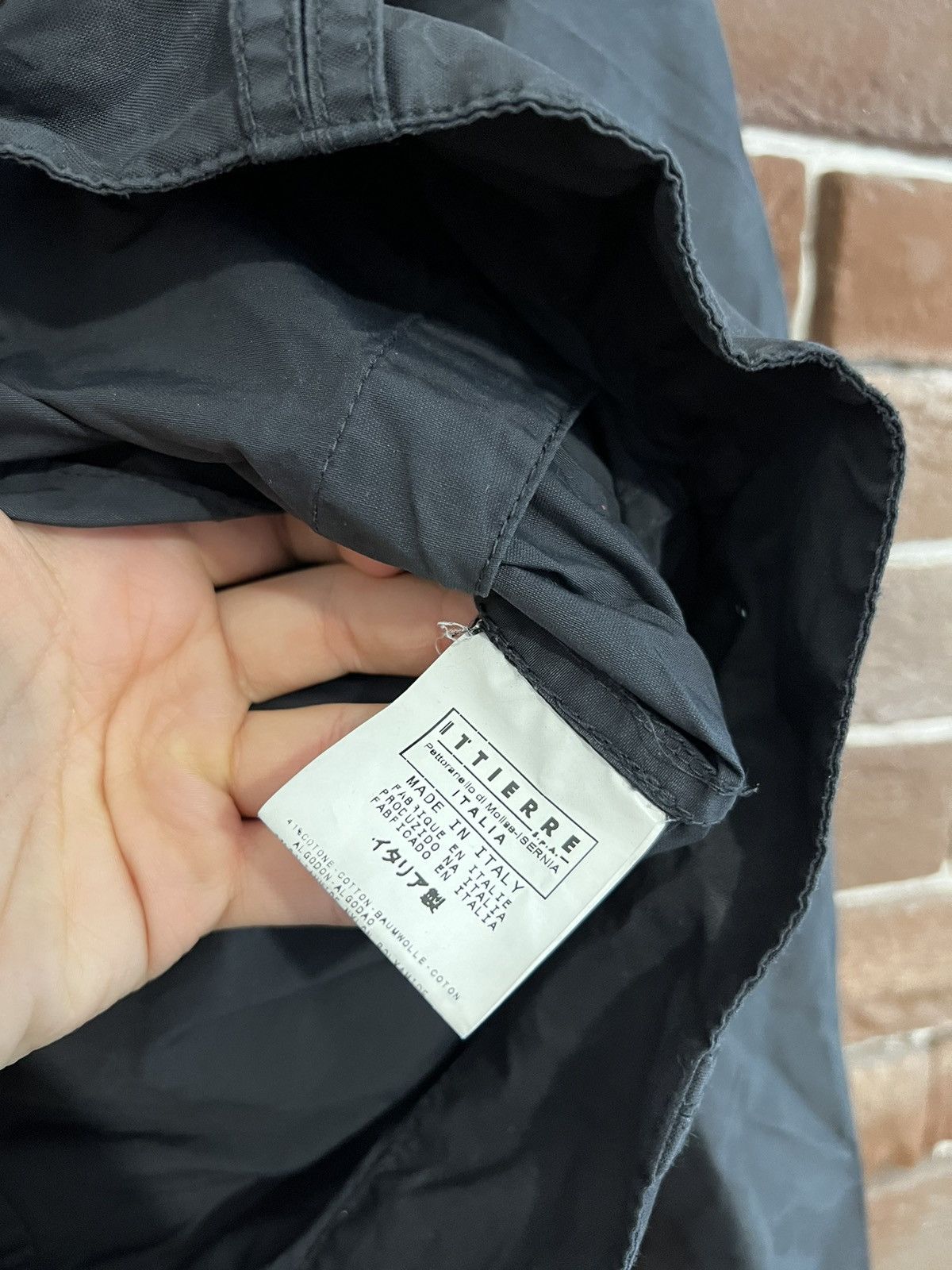Versace Vintage 90s Versace Sport Light Jacket Medusa XL Nylon Size US XL / EU 56 / 4 - 7 Thumbnail