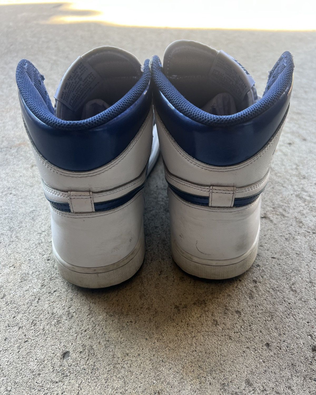 Jordan Brand Jordan 1 Retro High OG Metallic Navy 2016 Mens Size 10.5 Size US 10.5 / EU 43-44 - 4 Thumbnail