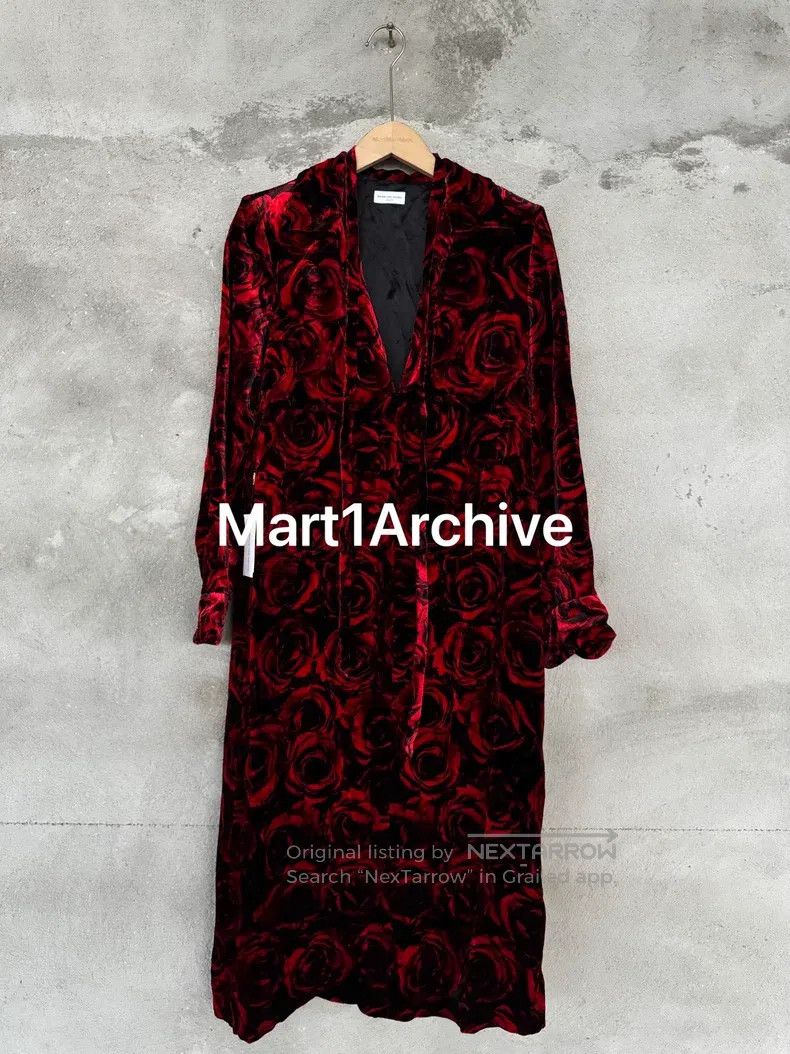 Dries Van Noten DRIES VAN NOTEN Red Velvet Rose Dress Coat Size XXS / US 00 / IT 34 - 1 Thumbnail