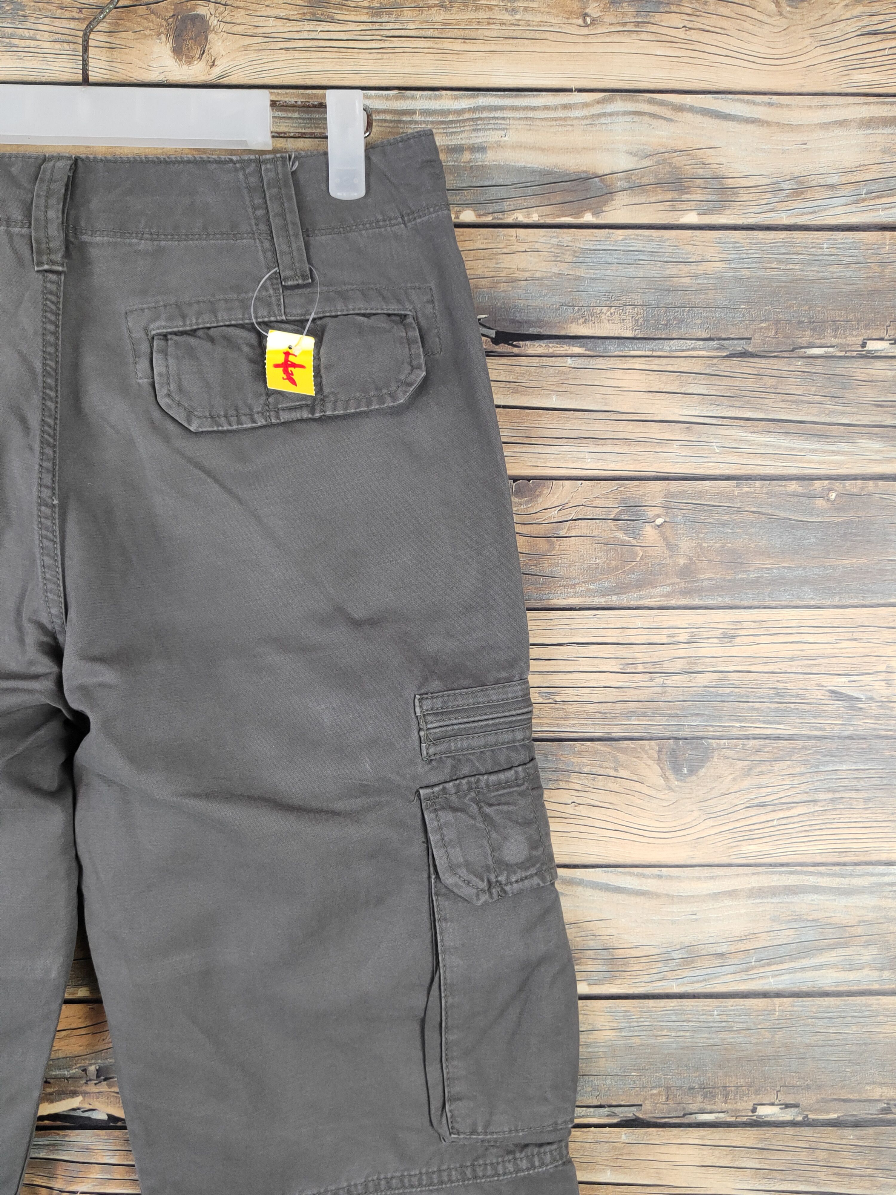 Japanese Brand Uniqlo Olive Multipocket Tactical Cargo Pants #W1049 Size US 31 - 10 Thumbnail