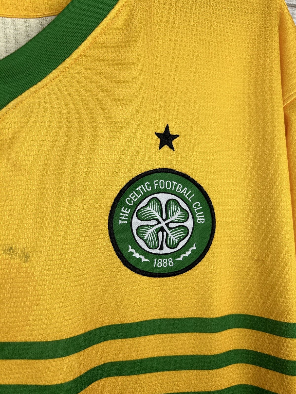 Nike Mens Vintage Nike FC Celtic T Shirt home away soccer jersey Size US XXL / EU 58 / 5 - 9 Thumbnail