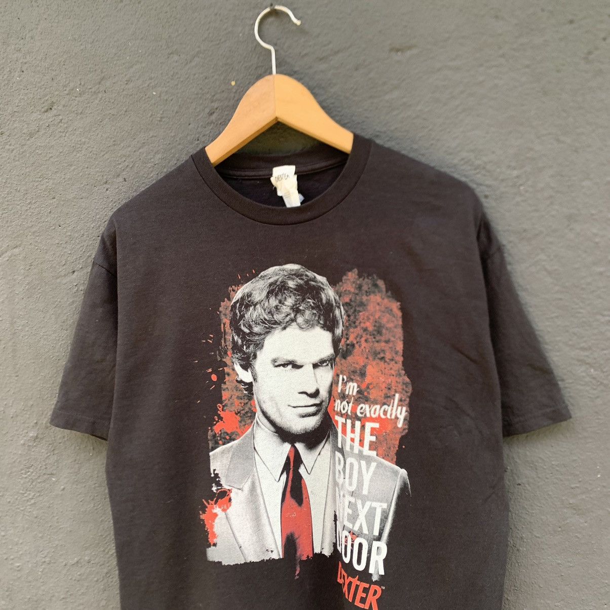 Other Thrashed Faded 2012 Dexter Horror Movie Tee Size US L / EU 52-54 / 3 - 2 Thumbnail