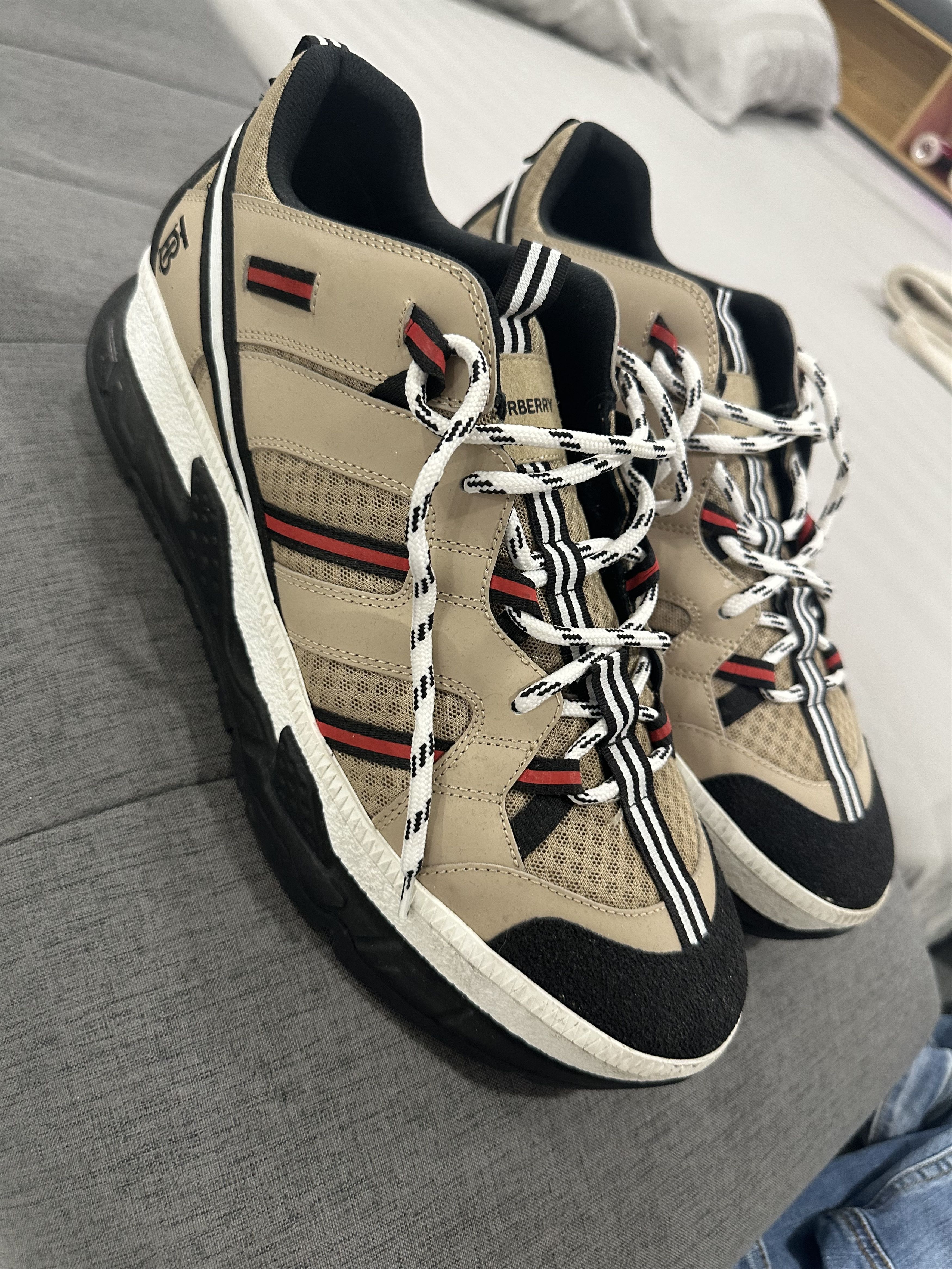 Burberry UNION TB LOGO RS5 LOW TOP SNEAKERS Size US 12 / EU 45 - 3 Thumbnail