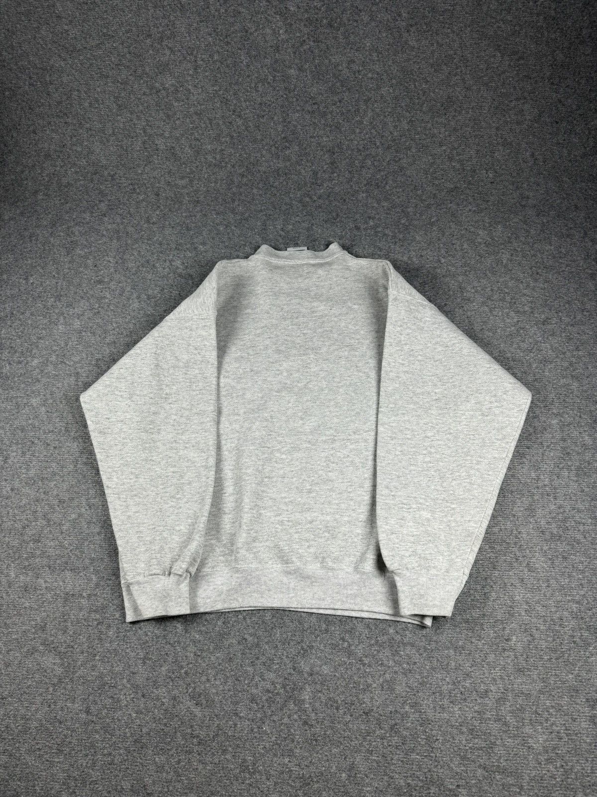 Universal Studios × Vintage Vintage 90s Universal Studios Crewneck Sweatshirt Spellout Size US L / EU 52-54 / 3 - 10 Thumbnail