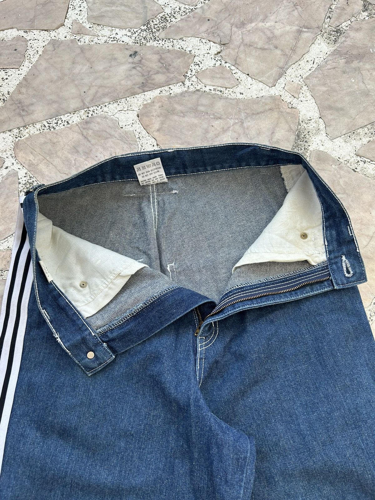 Dogtown Dogtown y2k carpenter white stripes jorts denim Size US 30 / EU 46 - 8 Thumbnail