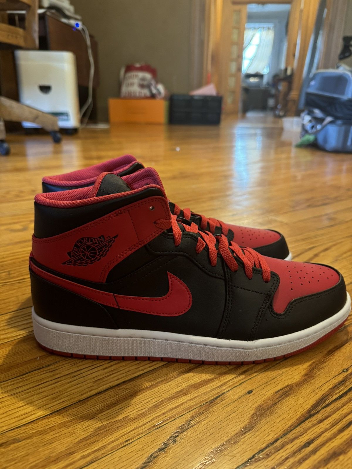 Jordan Brand Jordan 1 Mid Chicago Toe Size US 12 / EU 45 - 2 Thumbnail