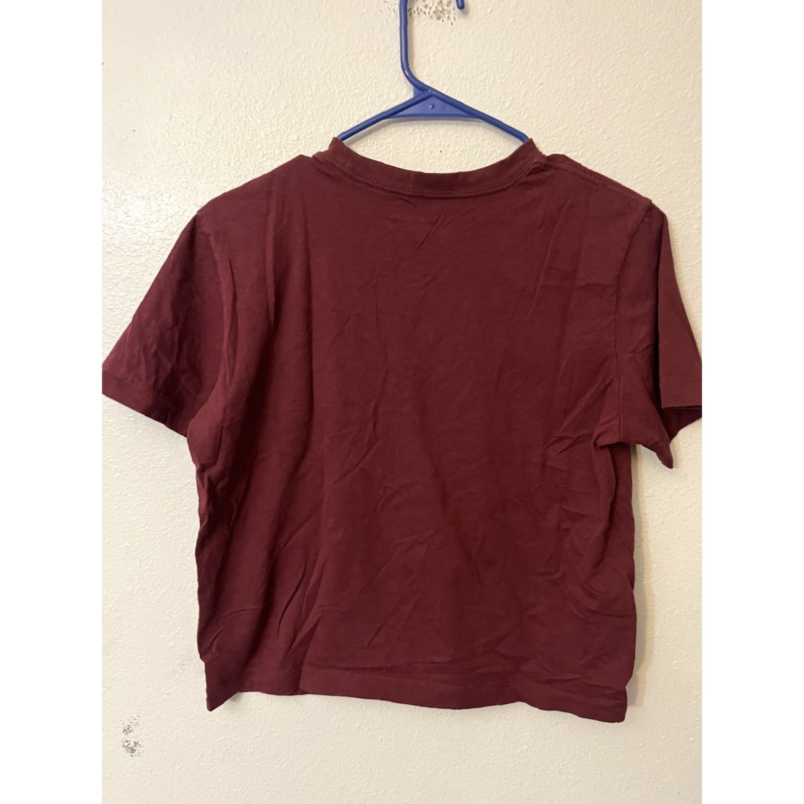 Vintage VINTAGE Calvin Klein Jeans T-Shirt Unisex XS Short Sleeve Maroon Crew Neck Pockets 90s Mens Womens Boys Girls Size 26" / US 2 / IT 38 - 2 Thumbnail