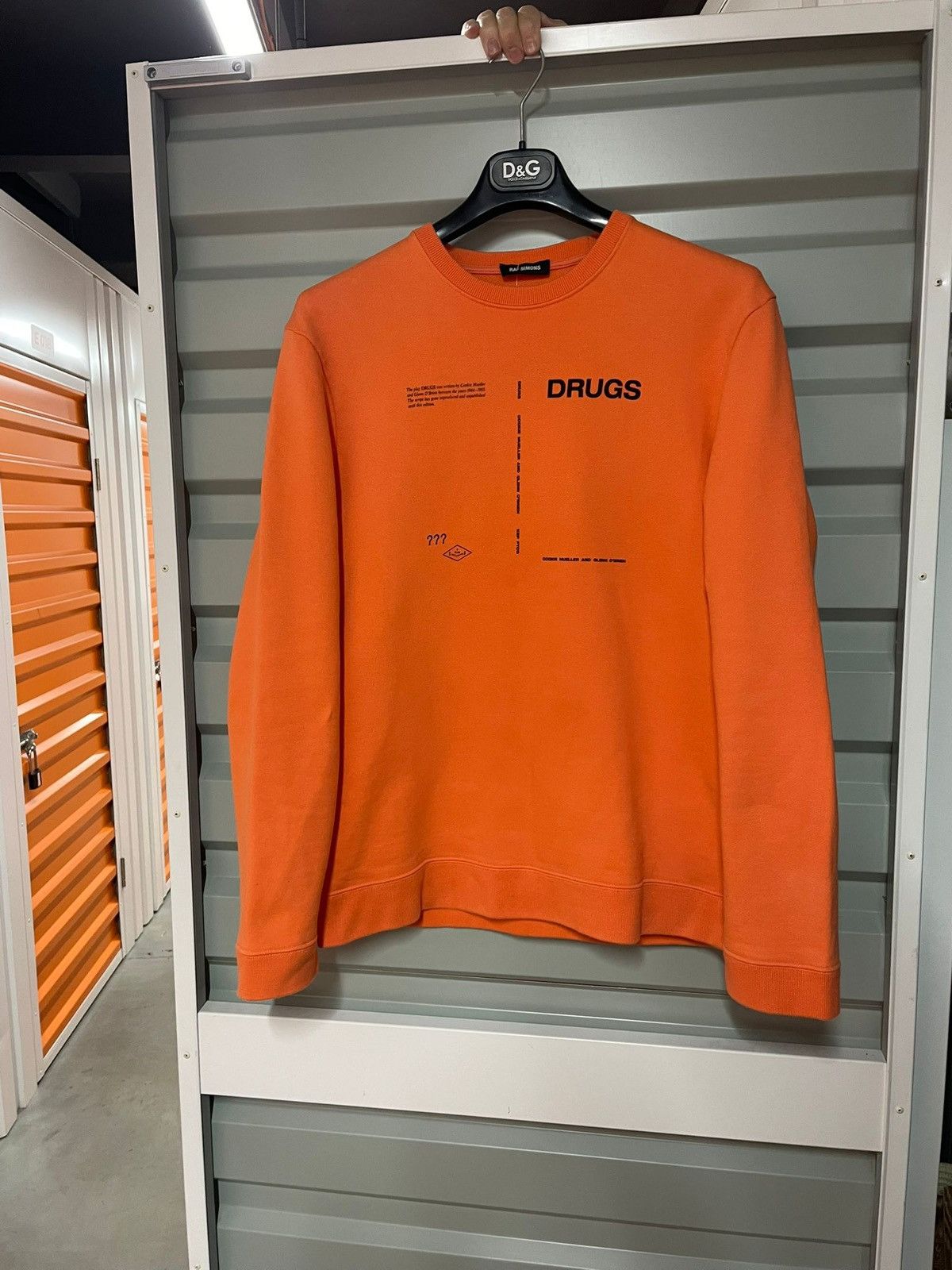 FW18/19 Raf Simons Drugs Sweatshirt