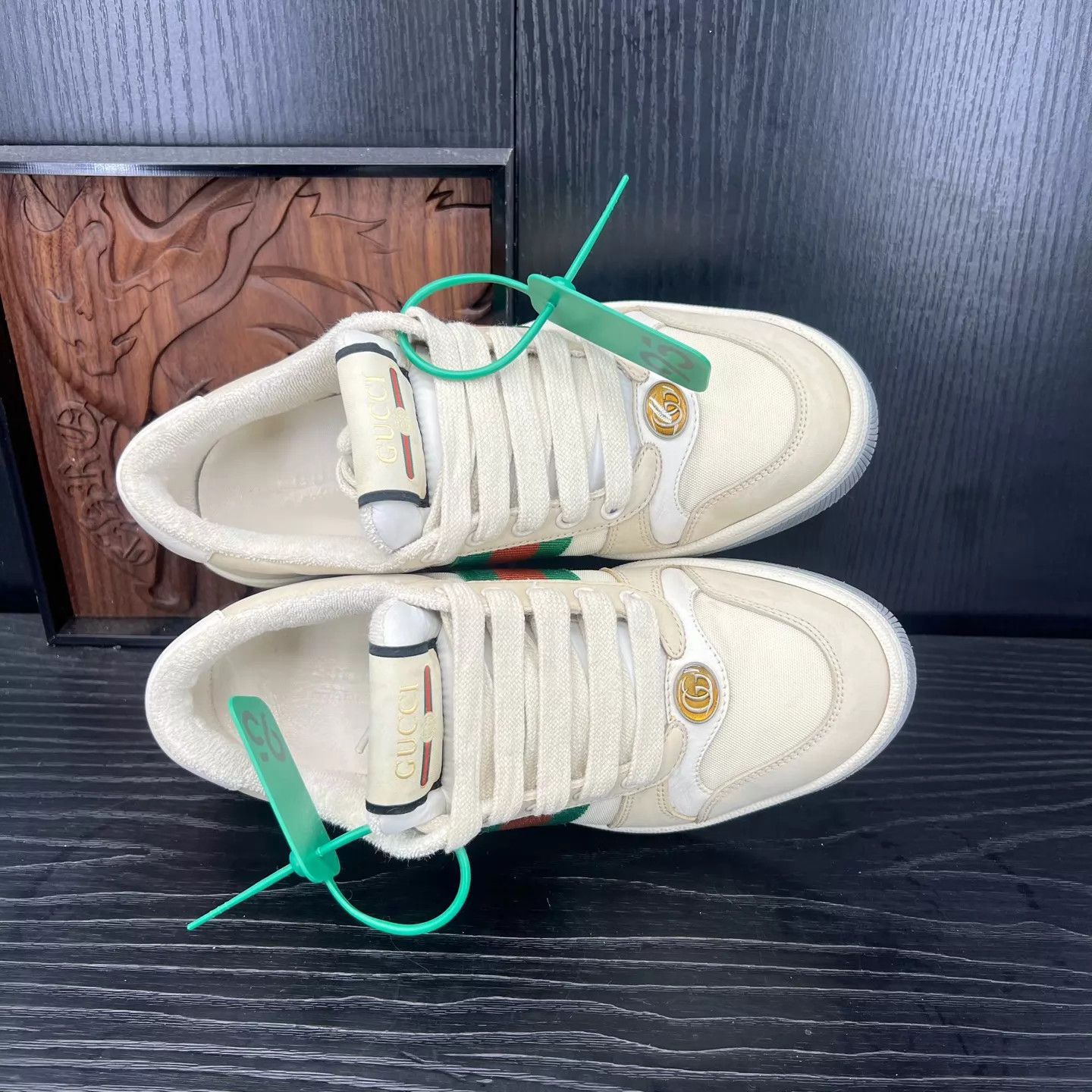 Gucci Gucci Traffic Light Distressed Sneaker 36 Size US 5.5 / IT 35.5 - 8 Thumbnail