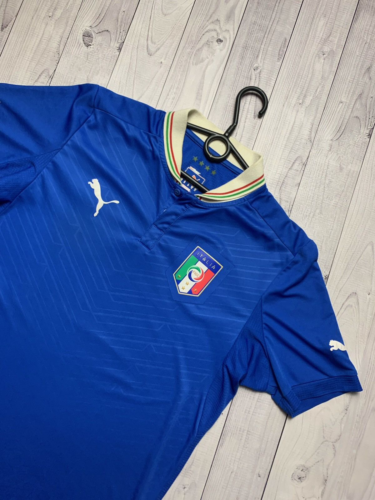 Puma × Vintage Puma Italy vintage soccer jersey Size M Size US M / EU 48-50 / 2 - 2 Thumbnail