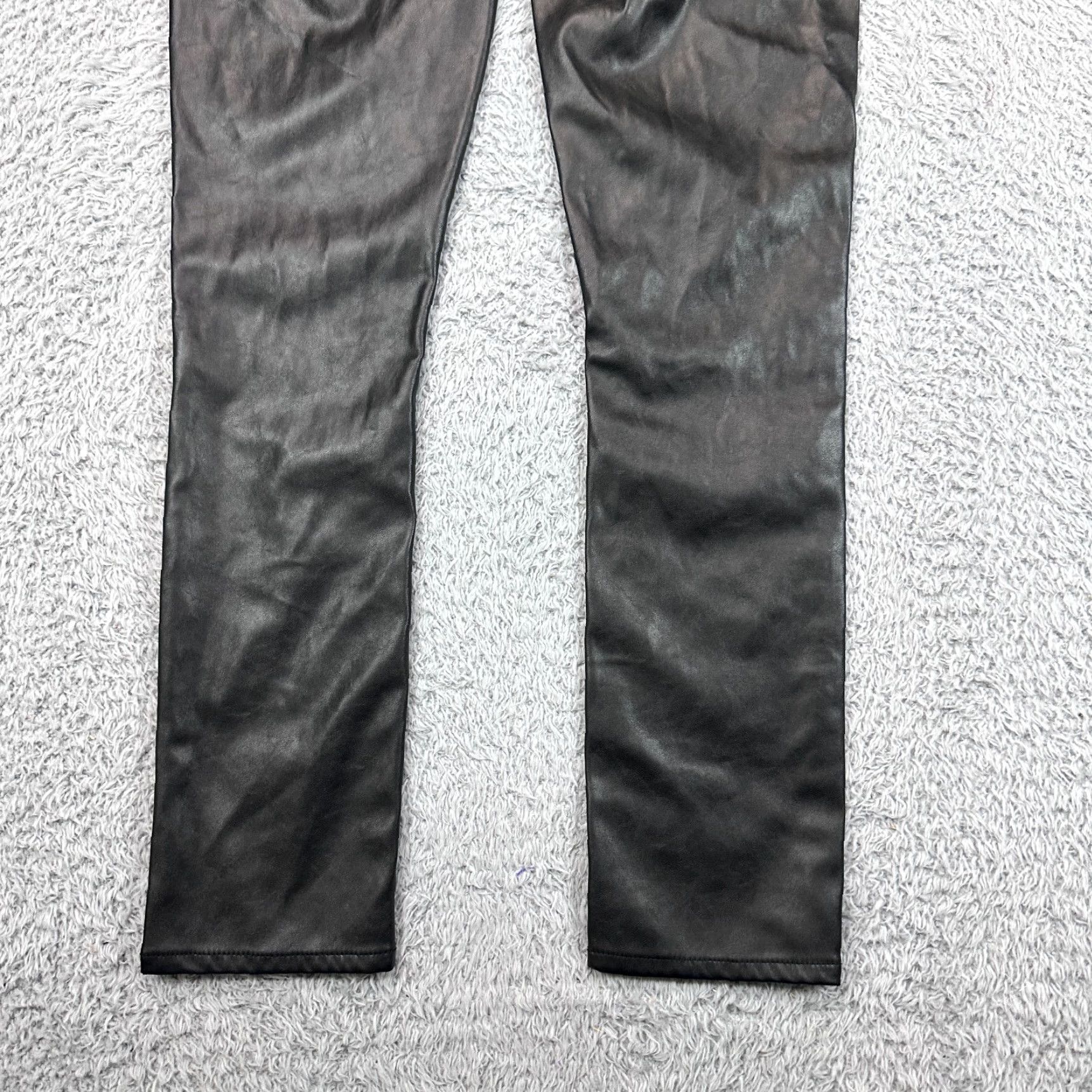 Gap GAP Jeans Womens 24 Black Vegan Leather High Rise Vintage Slim Jeans Size 42" / US 20 - 6 Thumbnail