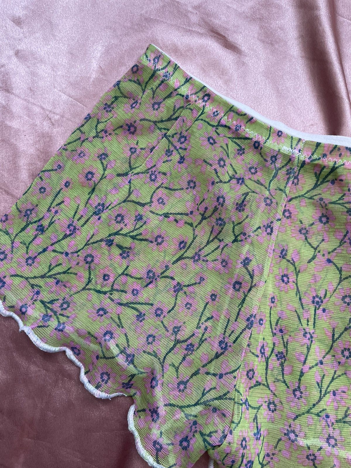 Vintage y2k short Size 25" / US 0 / IT 36 - 2 Thumbnail