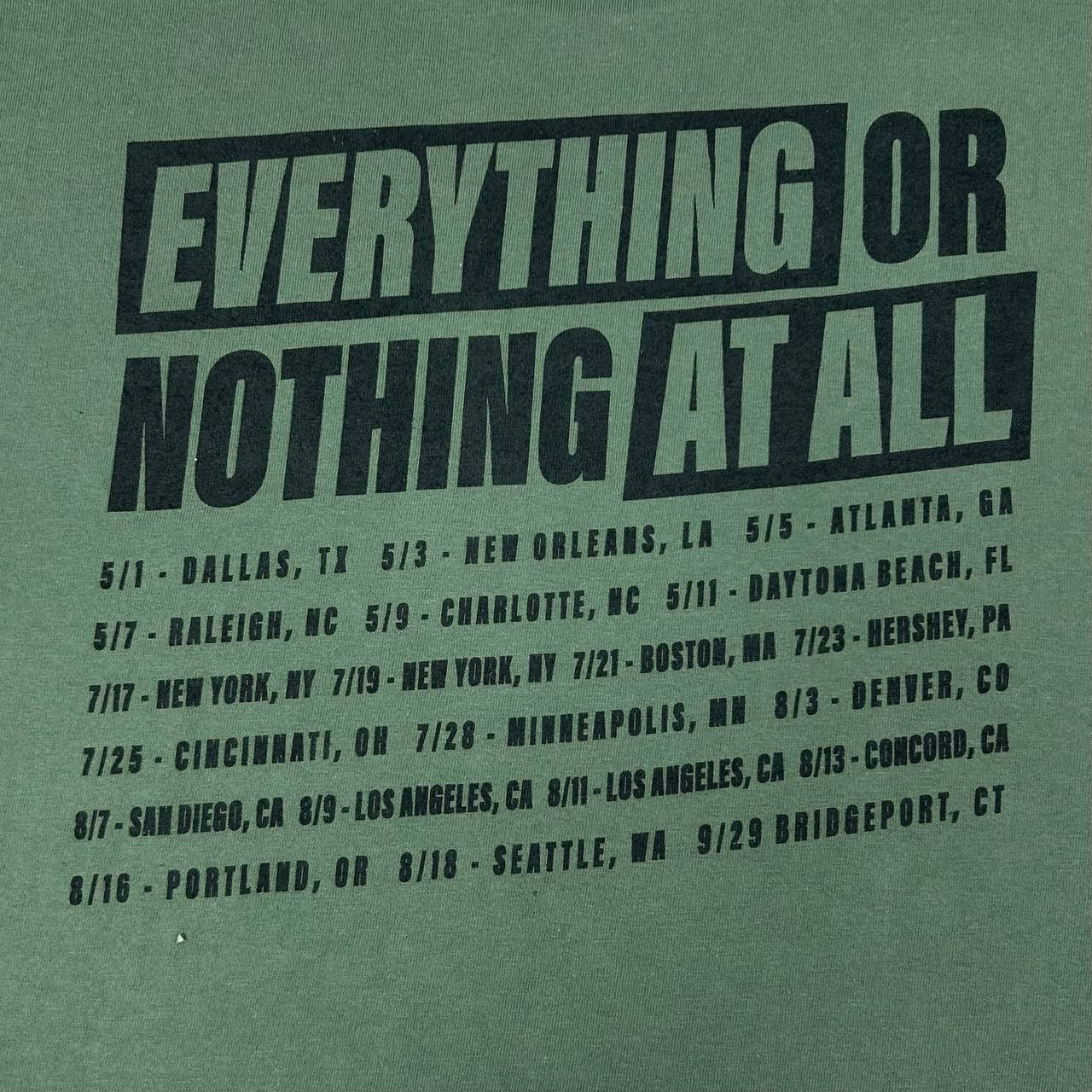 Band Tees Foo Fighter Tour 2024 “Everything or Nothing” tees Size US L / EU 52-54 / 3 - 4 Thumbnail