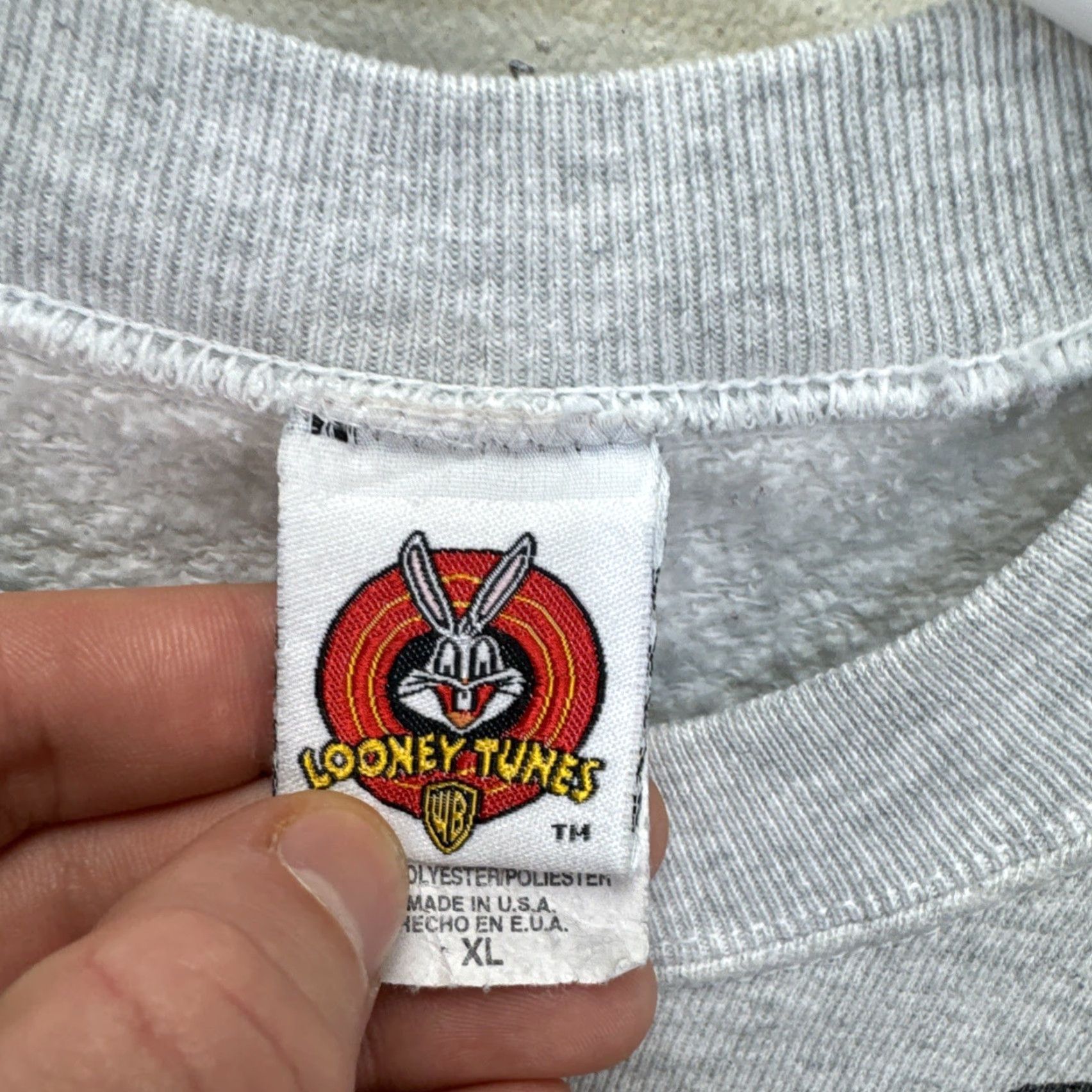 Vintage VINTAGE Looney Tunes Sweatshirt TAZ Crewneck XL Mens Graphic Print Gray 1998 Racing Vintage Retro Wool? Size US XL / EU 56 / 4 - 3 Thumbnail