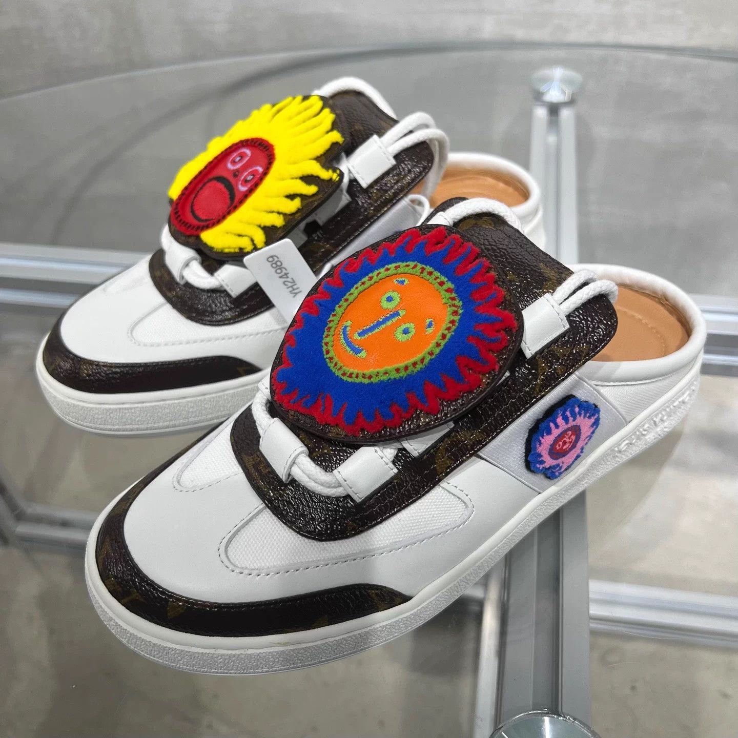 Louis Vuitton Louis Vuitton x Yayoi Kusama slides UK2/36 Size US 4.5 / IT 34.5 - 2 Thumbnail