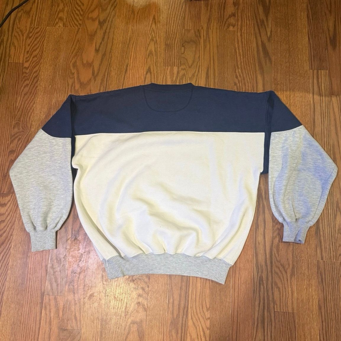 Gear for Sports Wisconsin Tri-Color Henley Crew Sweatshirt Size XL Size US XL / EU 56 / 4 - 3 Thumbnail