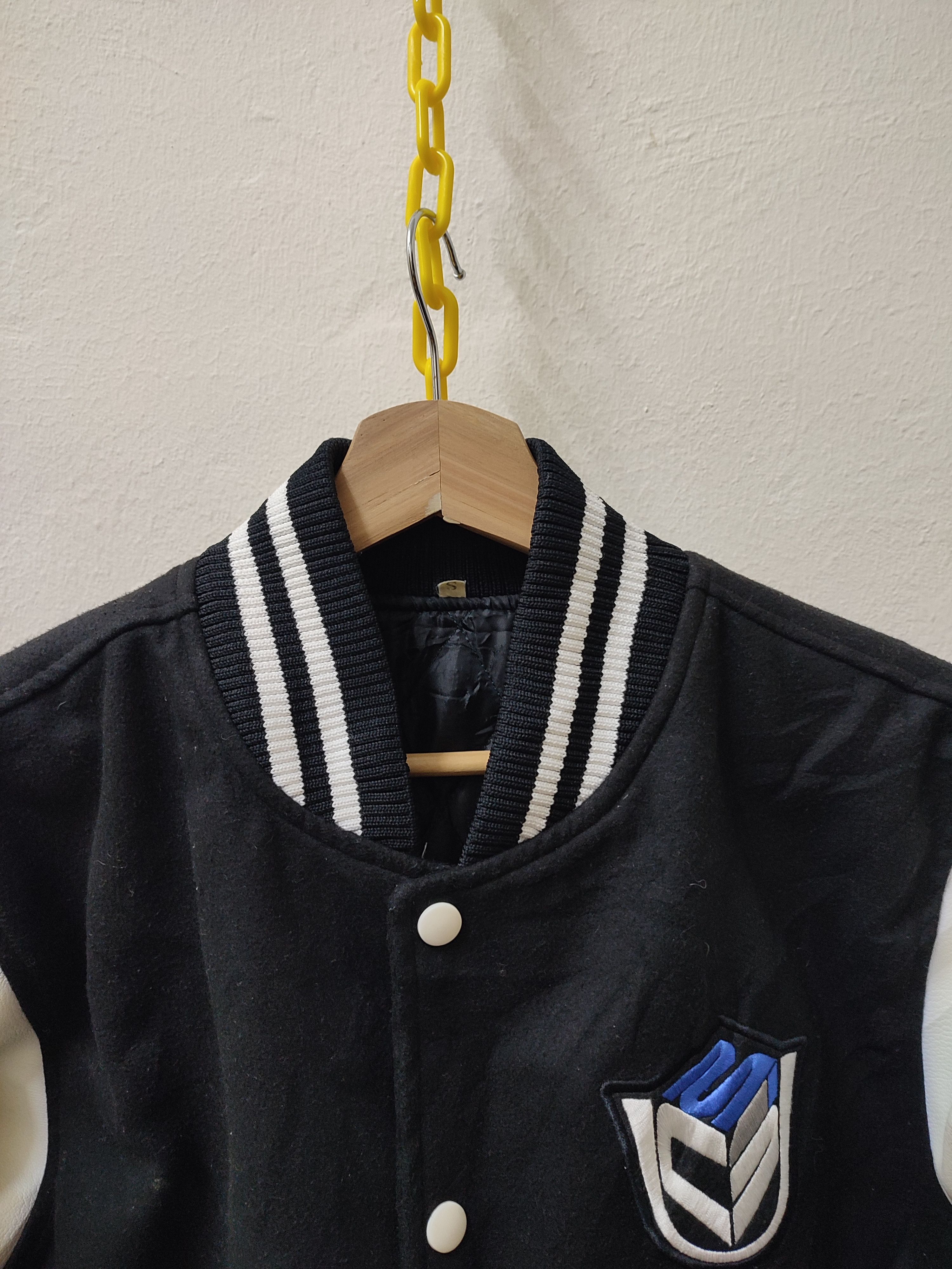 Vintage MUSIC VARSITY UNIV. CHANGSHIN LEATHER SLEEVE VINTAGE Size US S / EU 44-46 / 1 - 10 Thumbnail