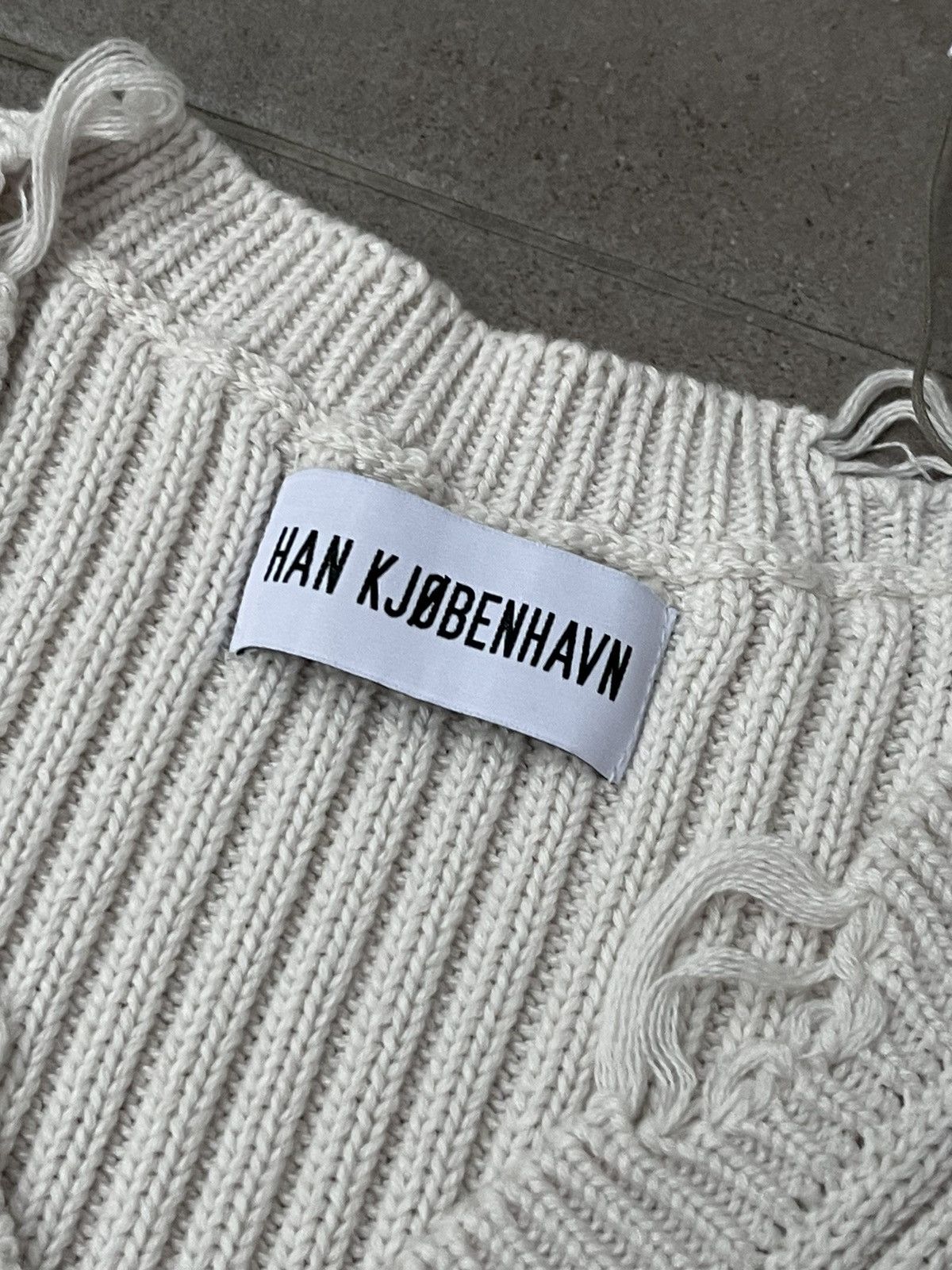 Han Kjobenhavn !DS! SS23 Han Kjobenhavn Distressed Knit Cream Vest Size US L / EU 52-54 / 3 - 20 Thumbnail
