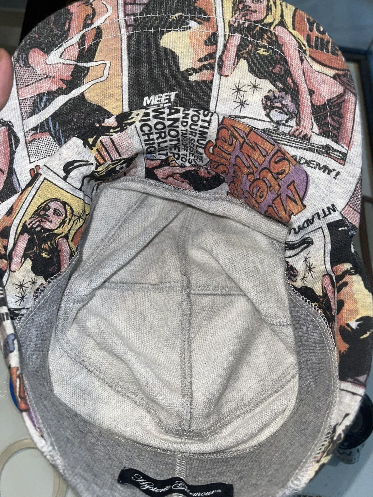 Hysteric Glamour HYSTERIC GLAMOUR MAGAZINE BUCKET HAT Size ONE SIZE - 3 Thumbnail