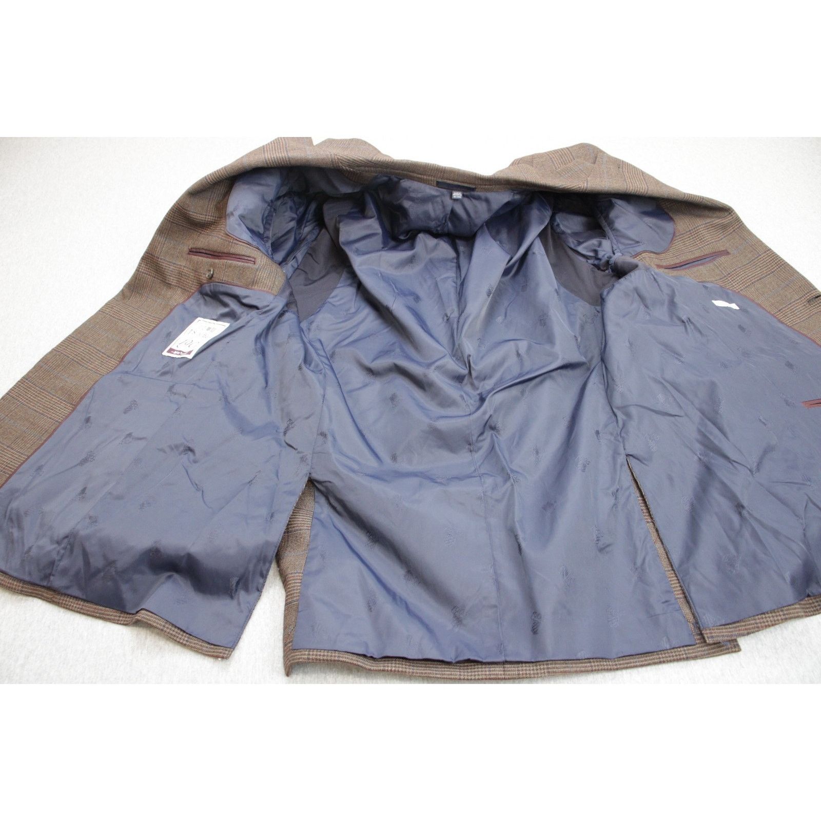 Jos. A. Bank Jos A Bank Blazer 1905 Mens Size 44R Brown Plaid Wool Blend Size 44R - 4 Thumbnail