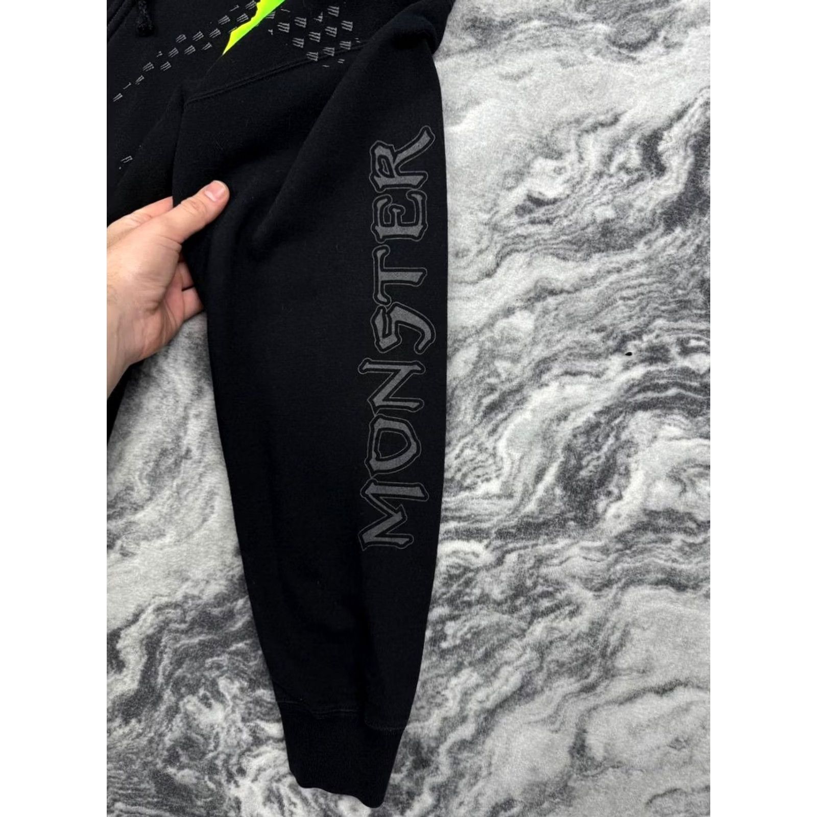 Vintage VINTAGE Monster Energy Hoodie Full Zip Men Size S Black Size US S / EU 44-46 / 1 - 4 Thumbnail