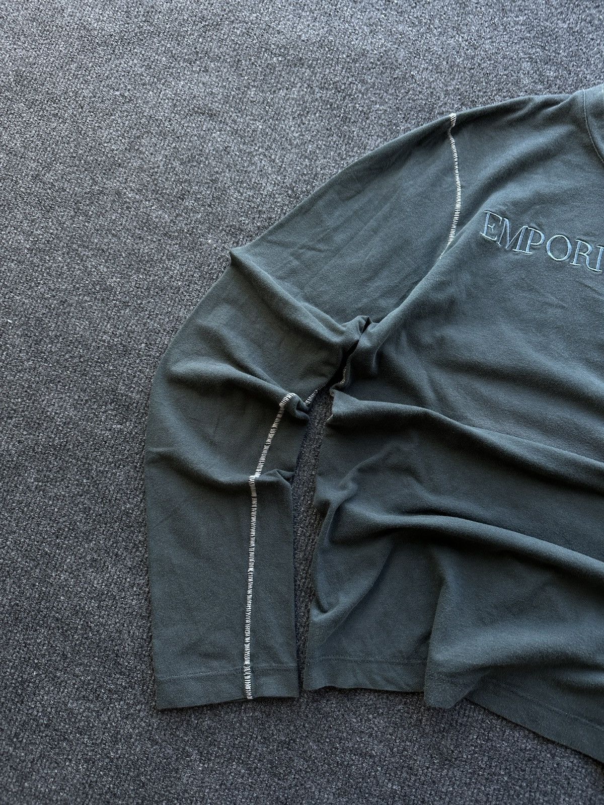 Armani 🚨EMPORIO ARMANI JEANS LONGSLEEVE VNTG 90s Italy BIG LOGO Size US M / EU 48-50 / 2 - 2 Thumbnail