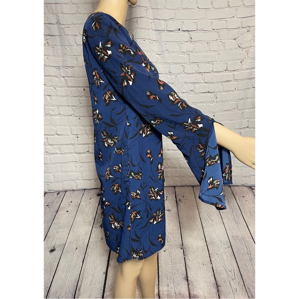 Lulus New Lulus Pleasant Valley Navy Blue Floral Print Long Sleev Size S / US 4 / IT 40 - 4 Thumbnail