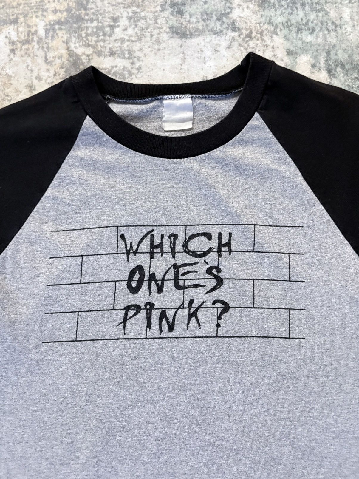 Vintage 00’s Pink Floyd Vintage Raglan Style Baseball Shirt Size US M / EU 48-50 / 2 - 2 Thumbnail