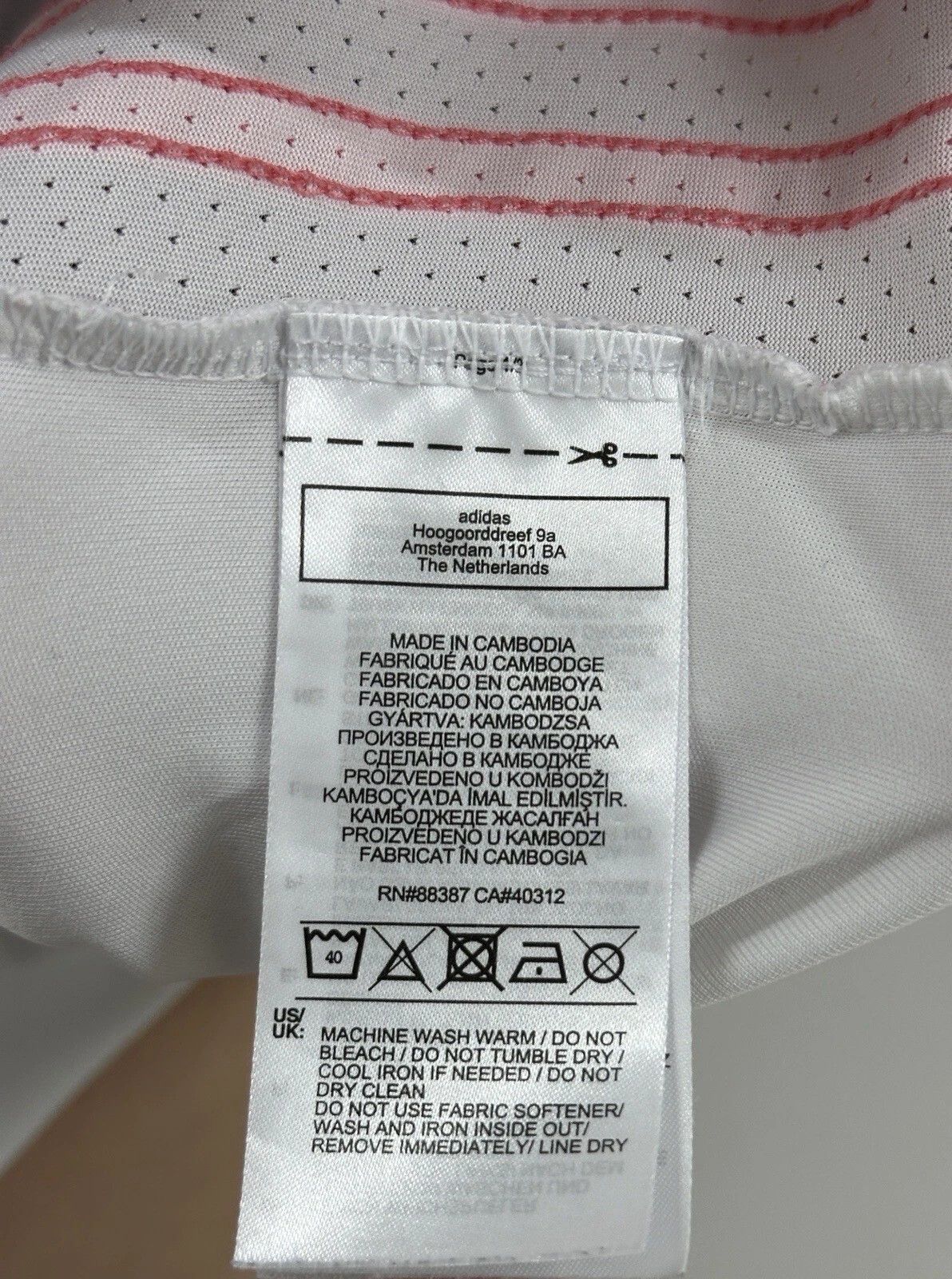 Adidas FC REAL MADRID 2020 2021 HOME JERSEY SHIRT SOCCER FOOTBALL Size US XL / EU 56 / 4 - 11 Thumbnail