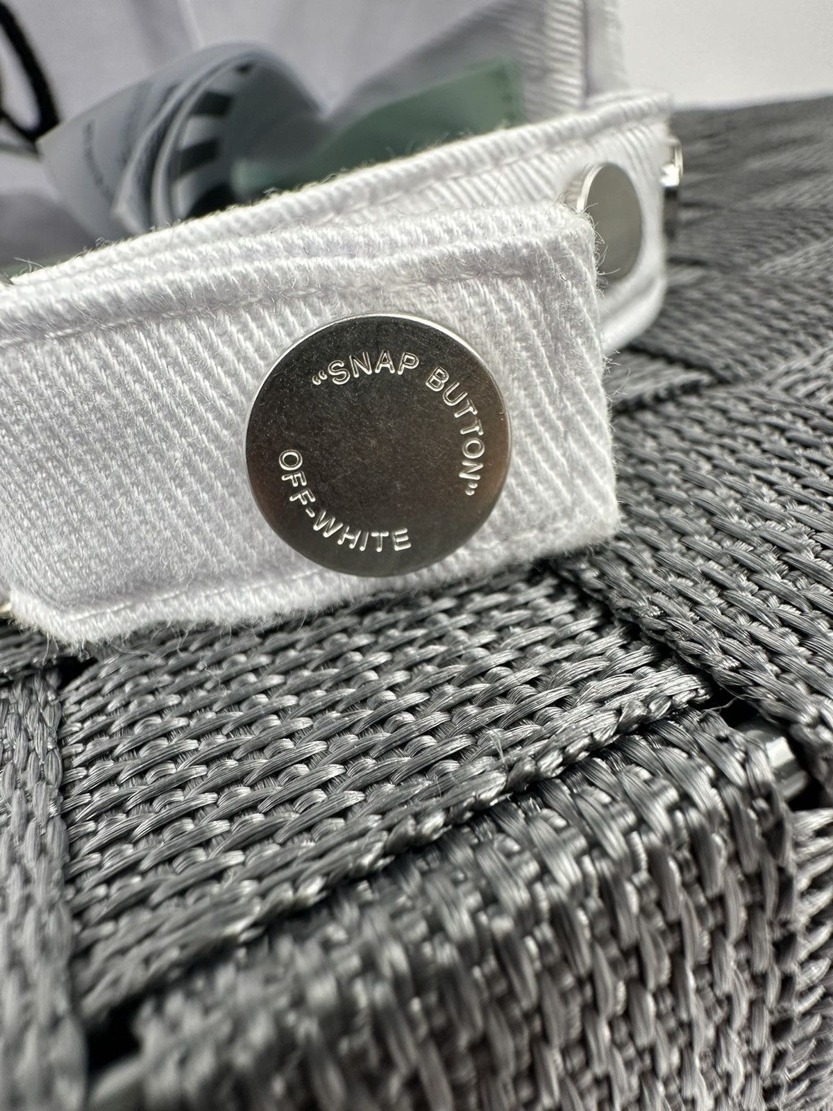 Off-White × Virgil Abloh Off-White “Woman” Embroidered Spelled Out Size ONE SIZE - 7 Thumbnail