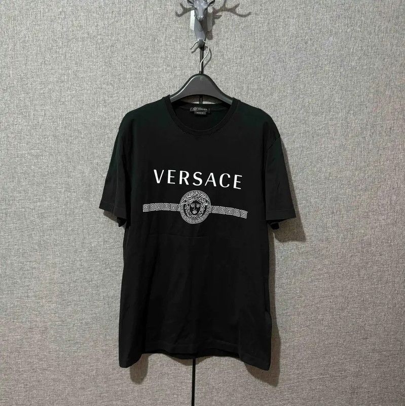 Versace Versace Black Cotton Logo T-Shirt for Men 0089 Size US L / EU 52-54 / 3 - 1 Thumbnail