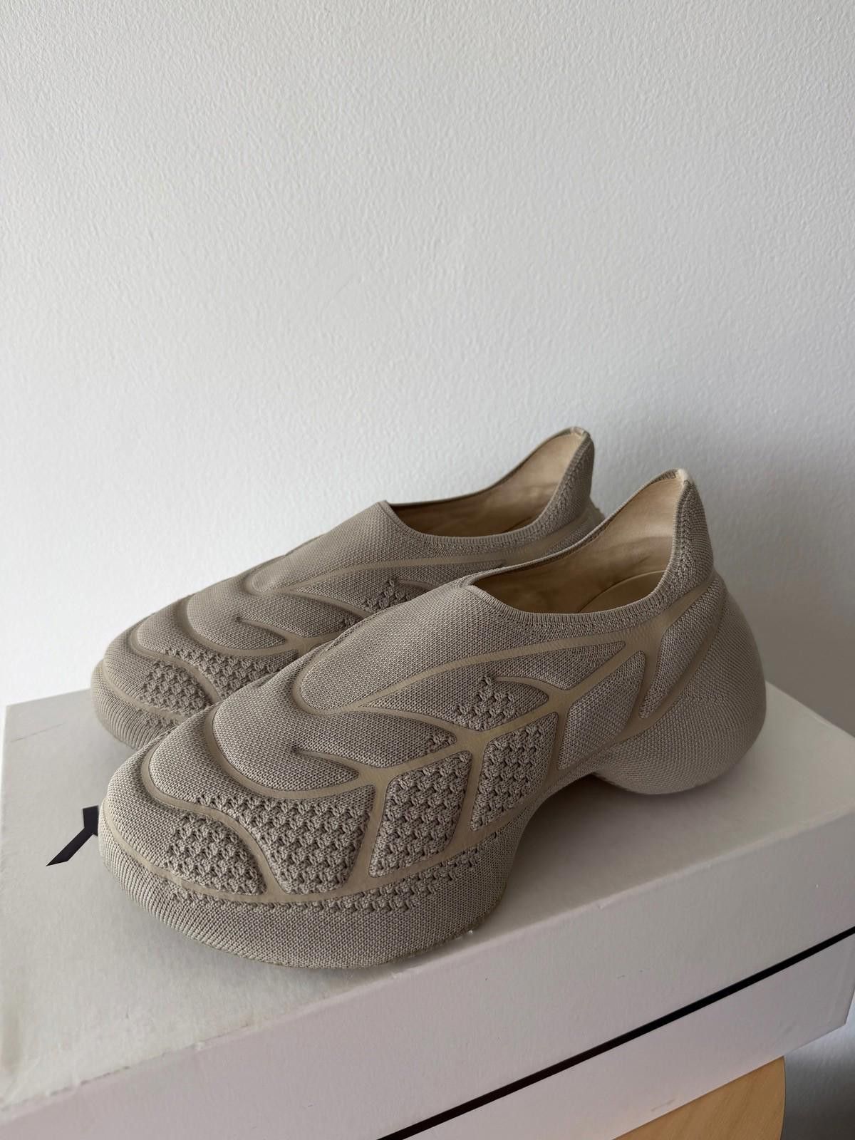 Givenchy new Givenchy mens TK 360 plus sneaker shoes sand 39 5 6 Size US 6 / EU 39 - 4 Thumbnail