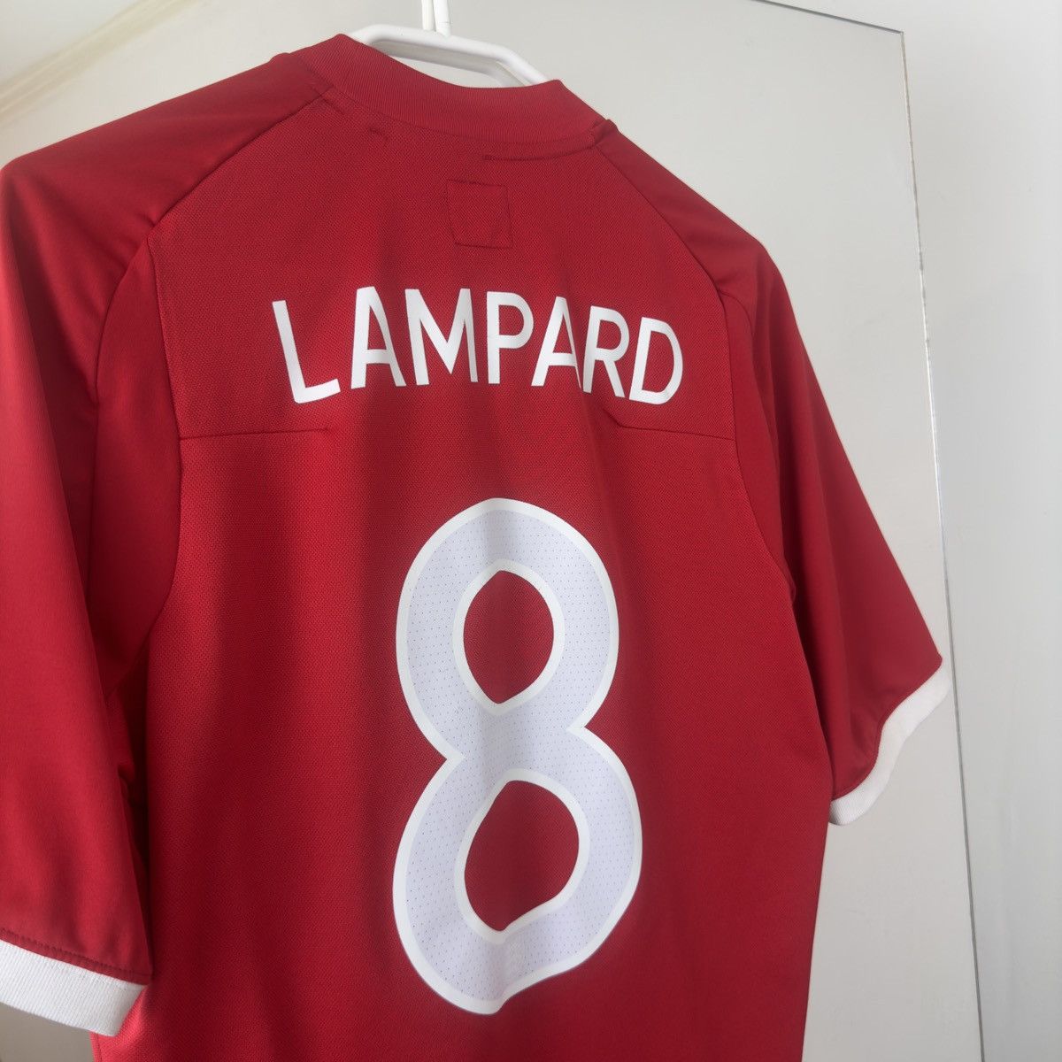 Umbro Umbro Lampard England Soccer Vintage Jersey T-shirts Size US M / EU 48-50 / 2 - 7 Thumbnail